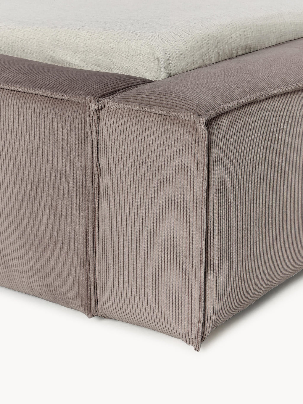 Polsterbett Lennon aus Cord