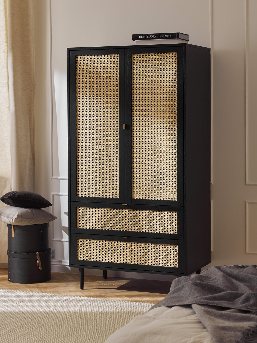 Kleiner Kleiderschrank Aries mit Wiener Geflecht, 2-türig