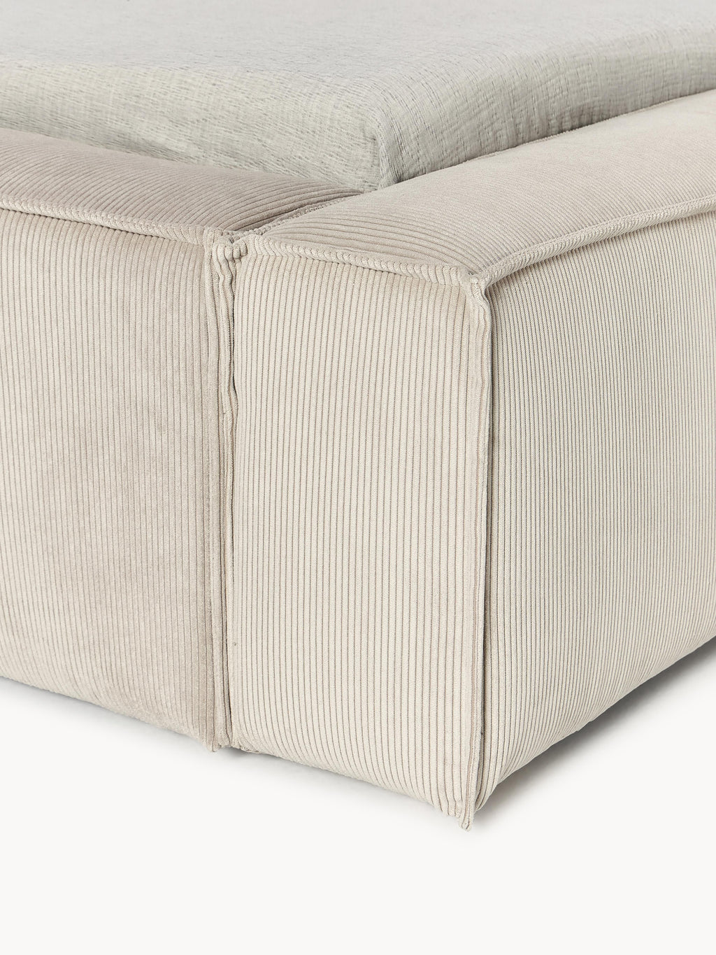 Polsterbett Lennon aus Cord