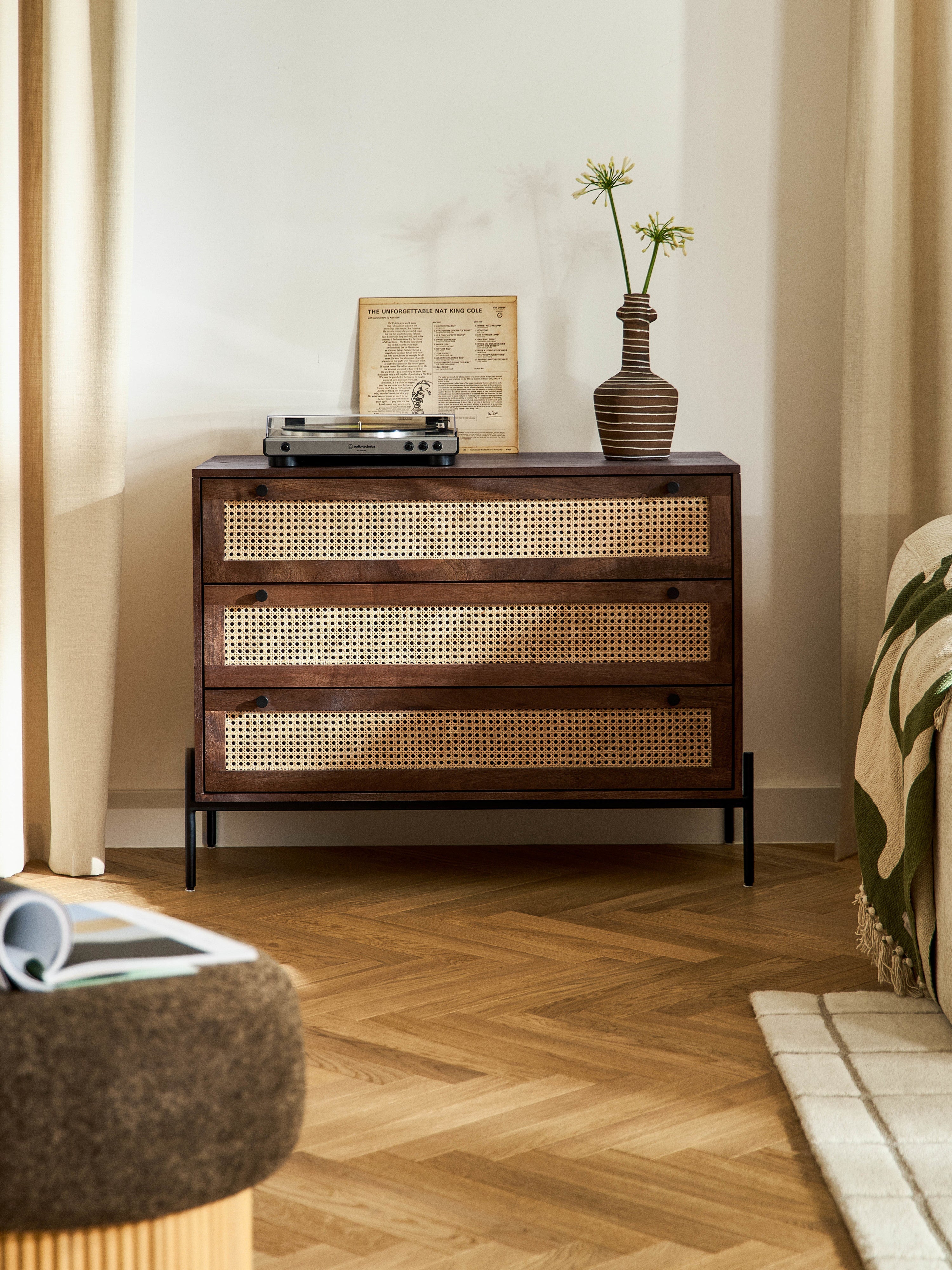 Kommode Vienna mit Wiener Geflecht