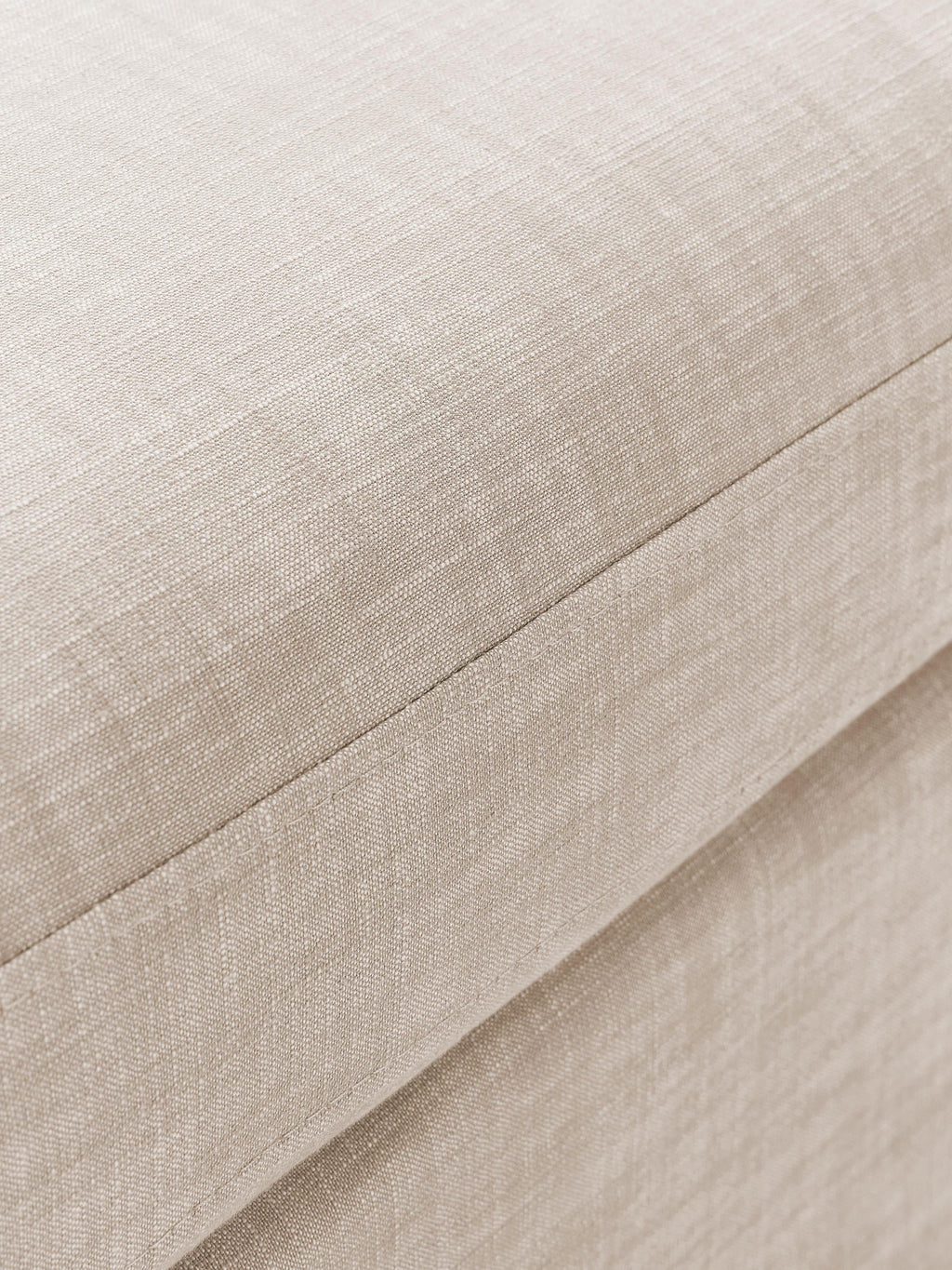 Sofa-Hocker Russell mit abnehmbaren Bezügen