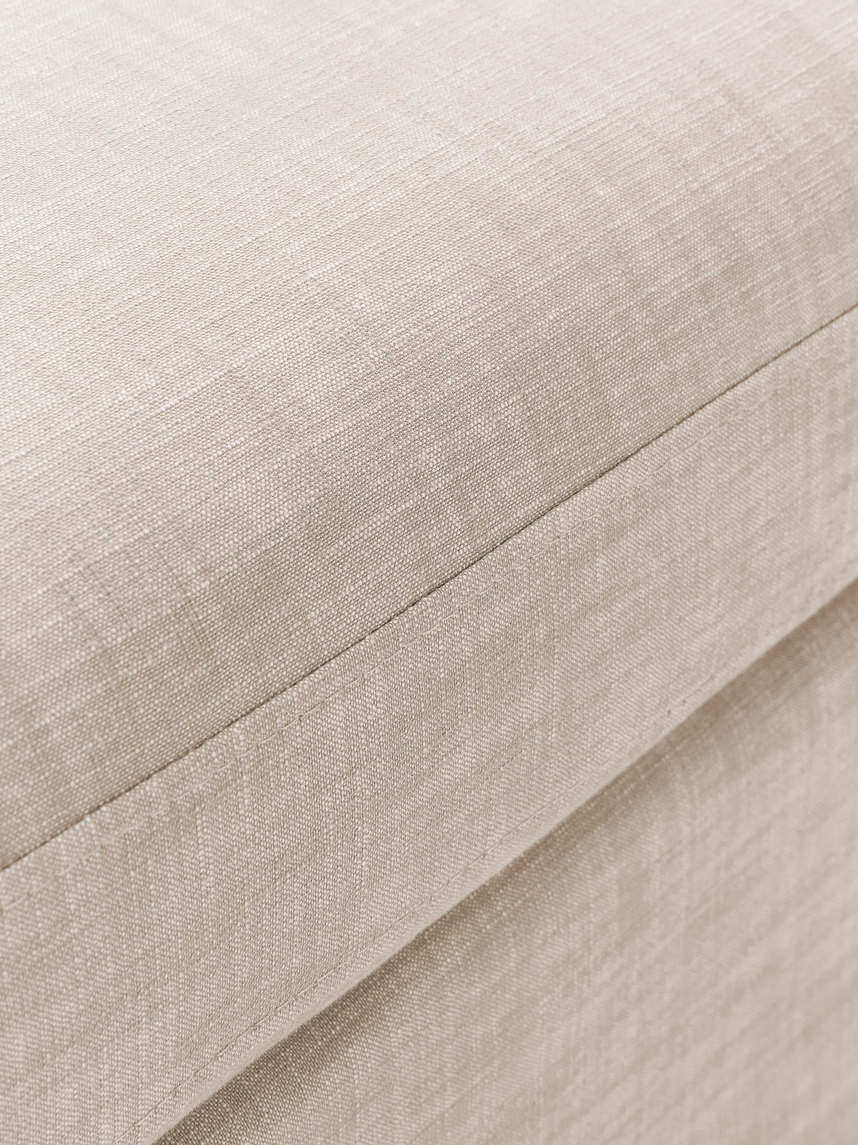 Sofa-Hocker Russell mit abnehmbaren Bezügen