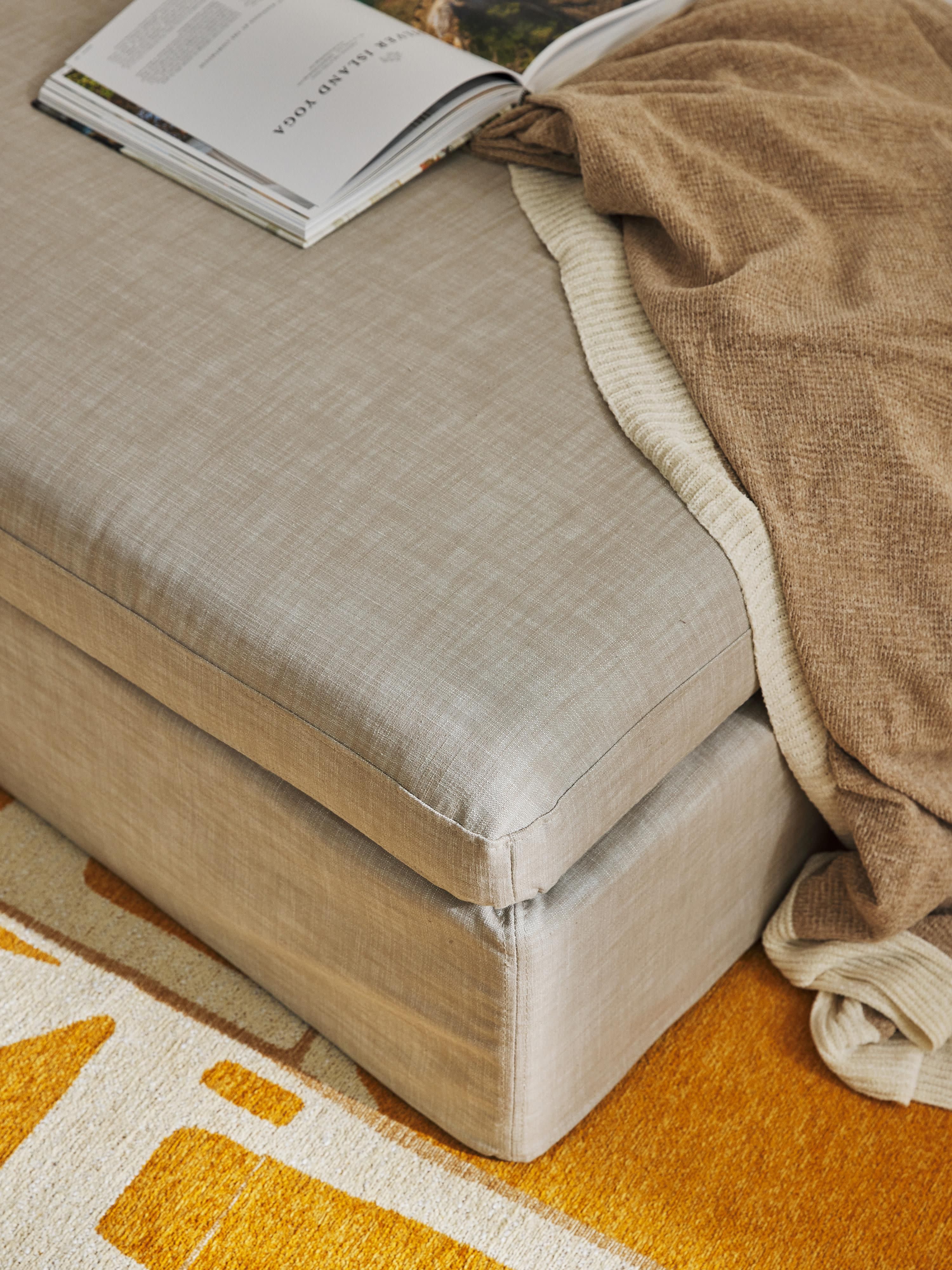 Sofa-Hocker Russell mit abnehmbaren Bezügen