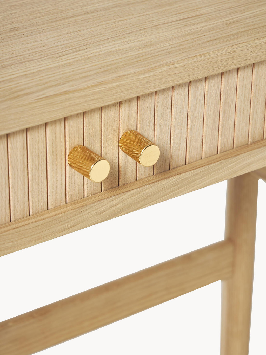 Konsole Calary mit geriffelter Front