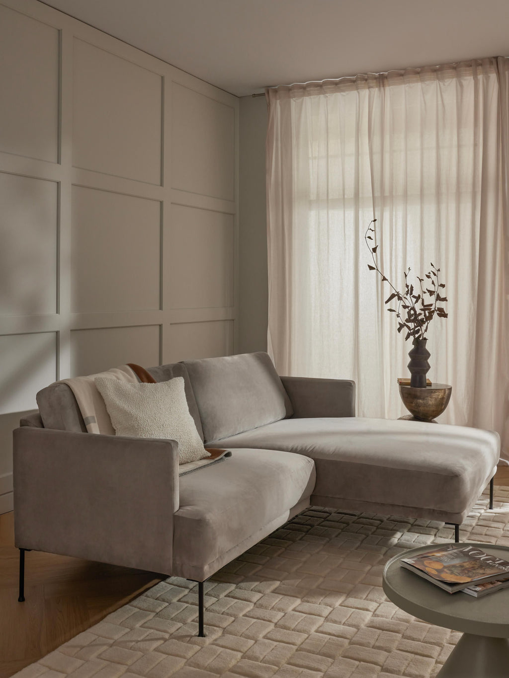 Kleines Samt-Ecksofa Fluente