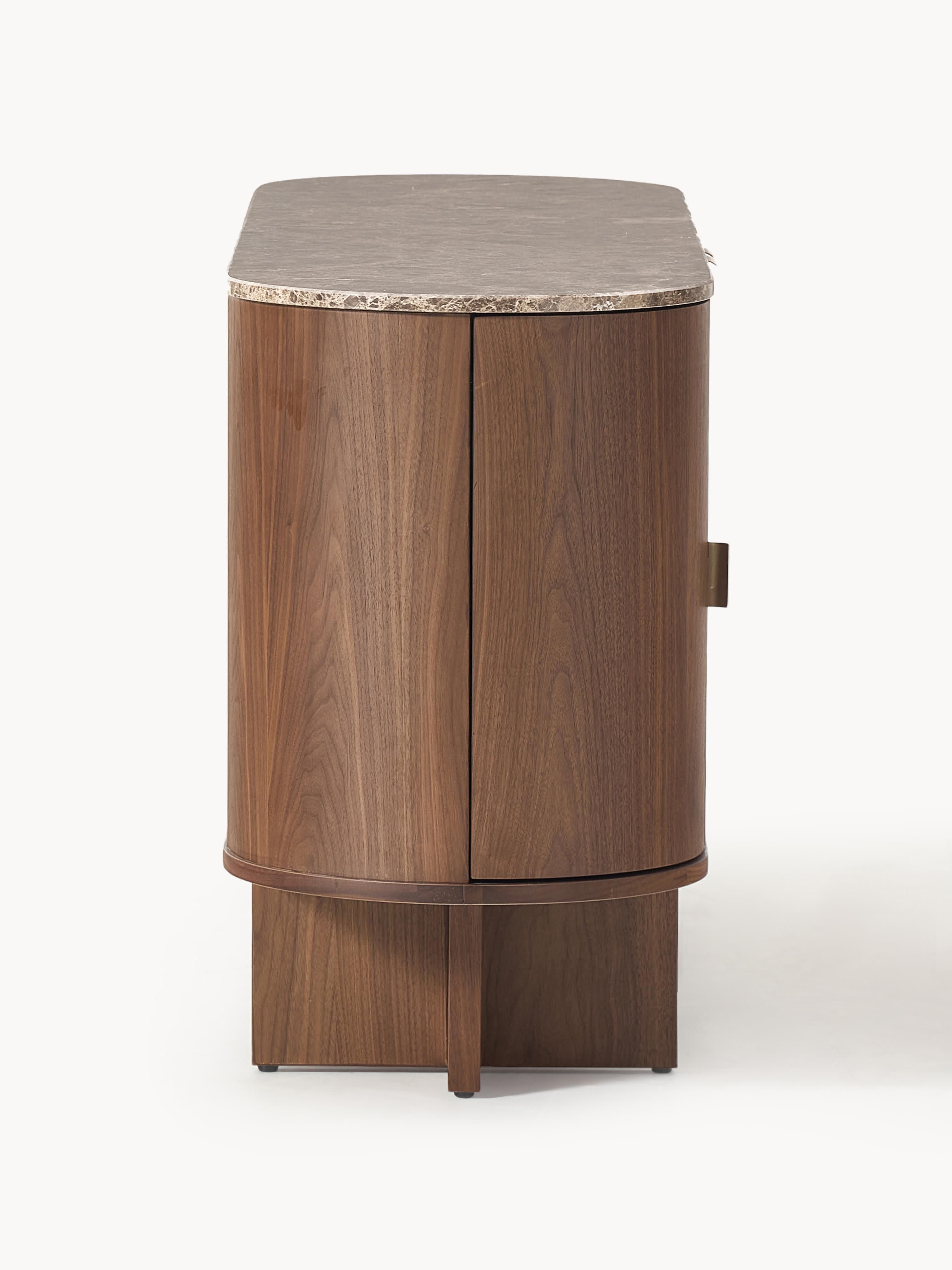 Holz-Sideboard Zumi mit abgerundeten Ecken und Marmorplatte