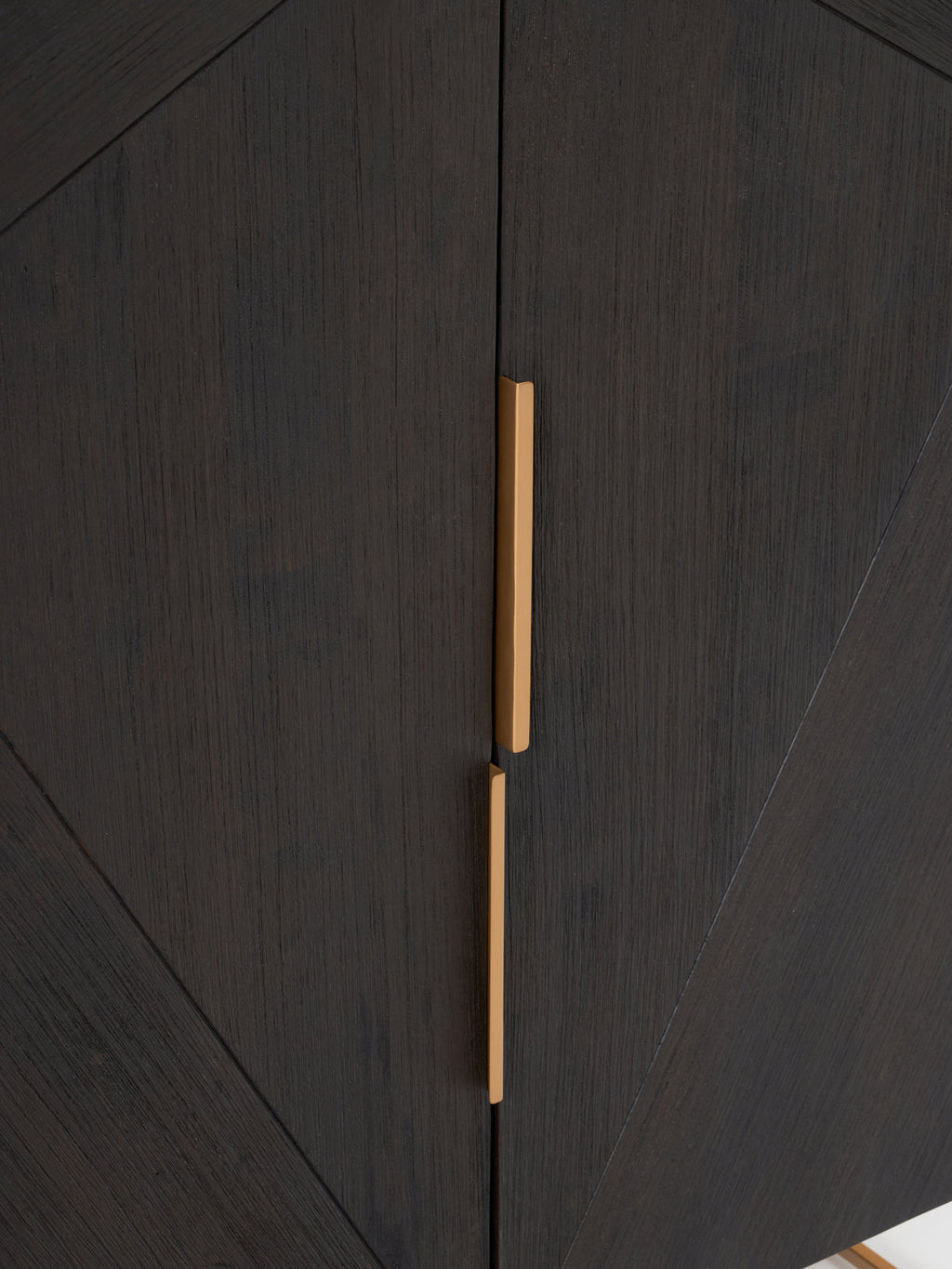 Highboard Harry aus Mangoholz