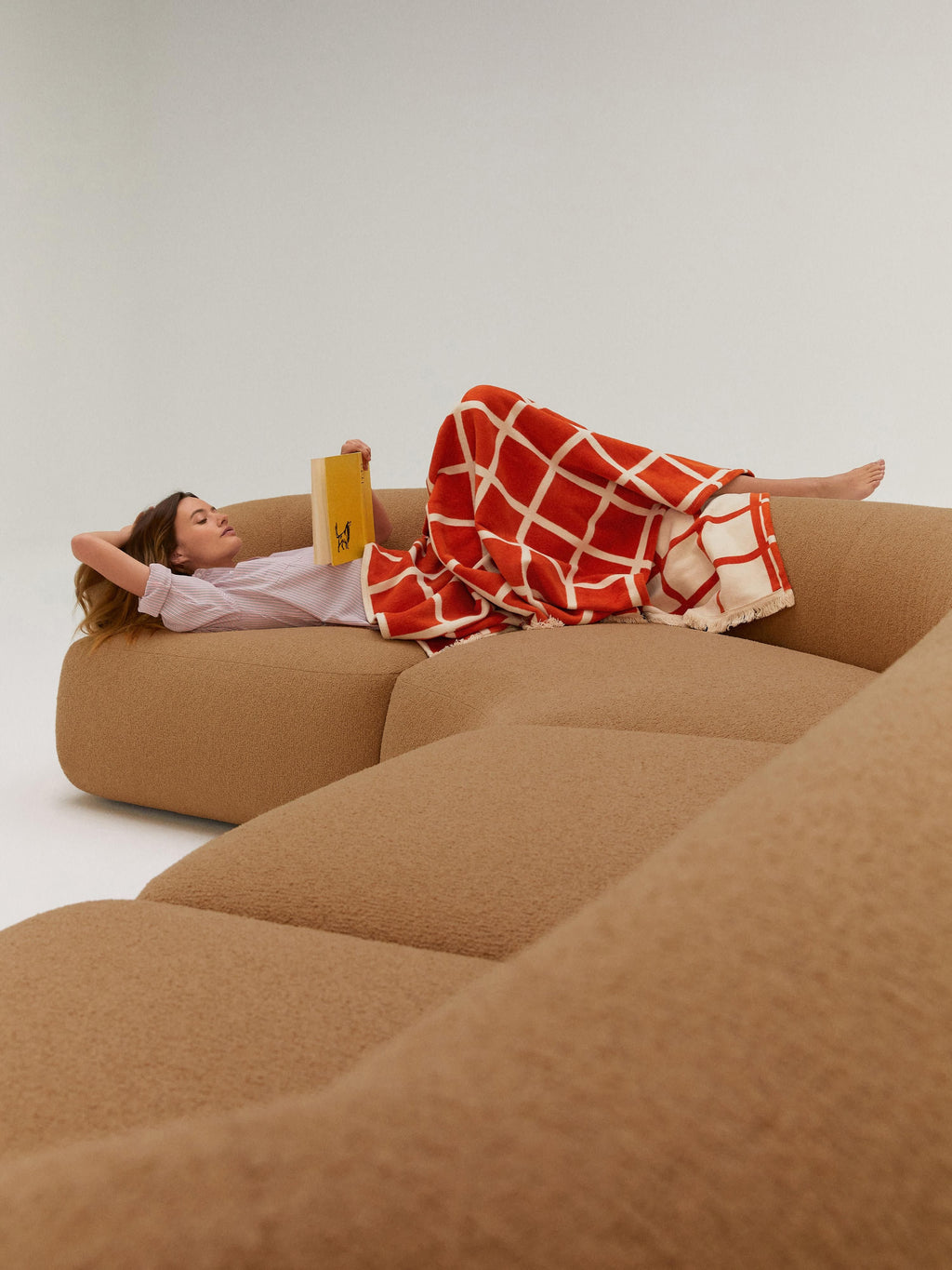 Modulares Bouclé-XL-Sofa Sofia