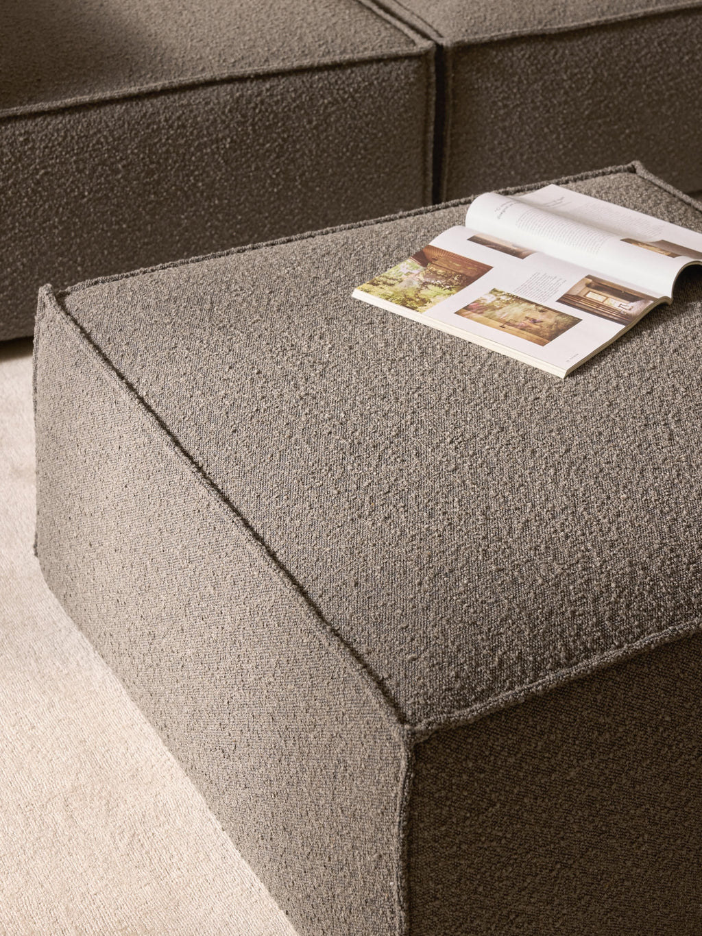 Sofa-Hocker Lennon aus Bouclé