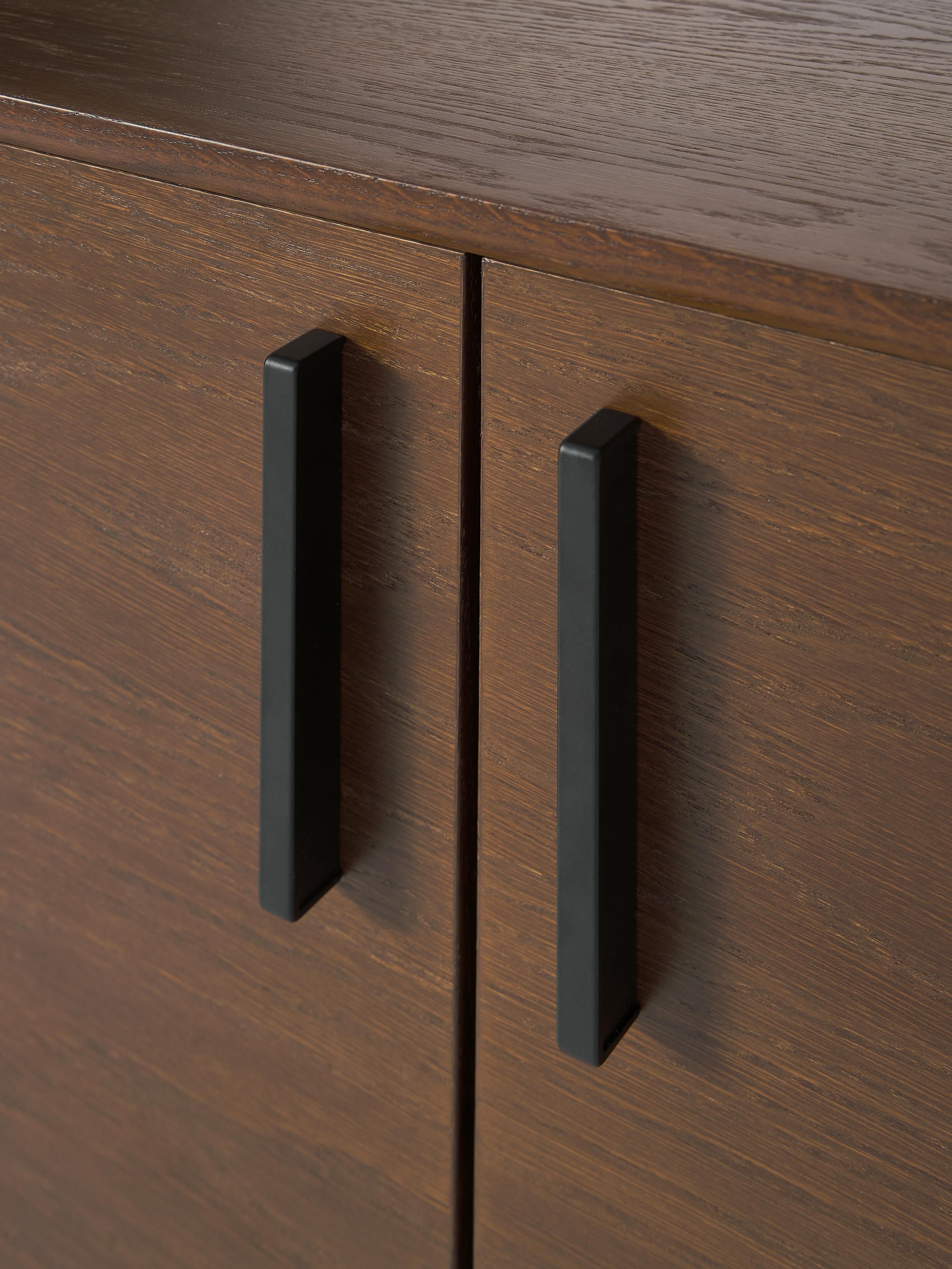 Highboard Diana aus Eichenholz