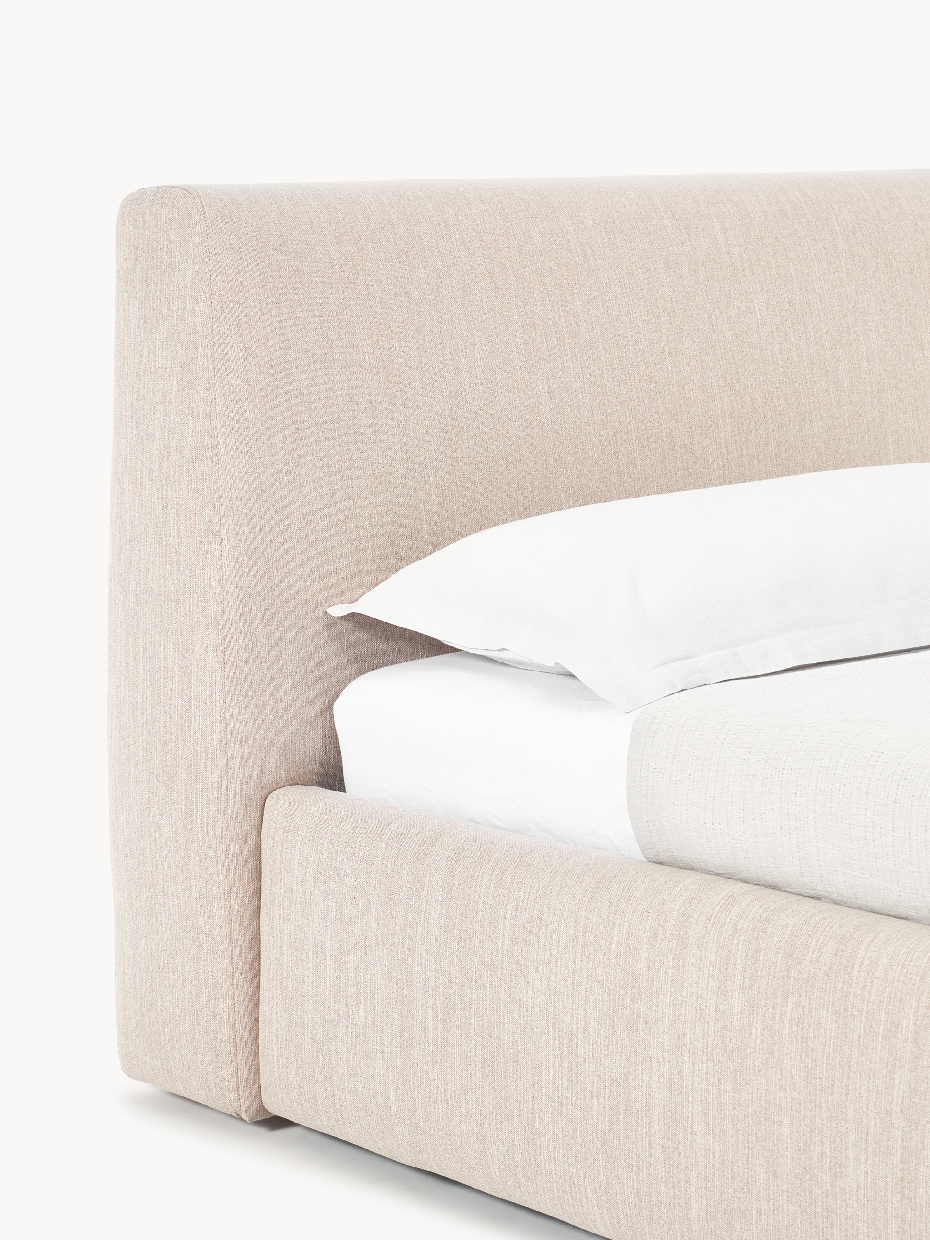 Gepolstertes Einzelbett Cloud mit Stauraum
