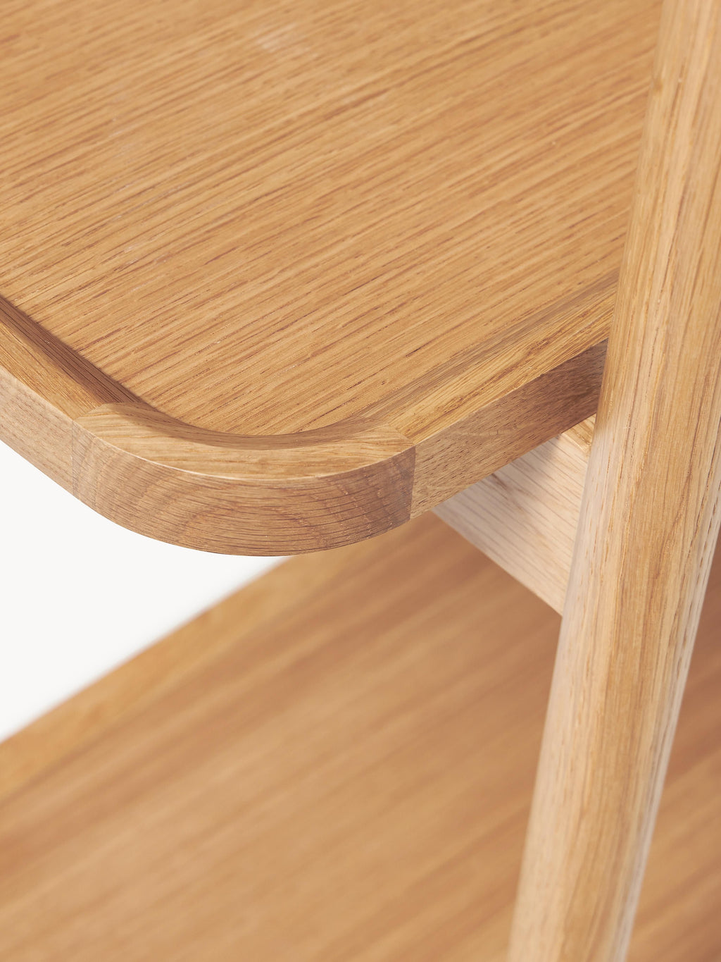 Hohes Holz-Regal Libby