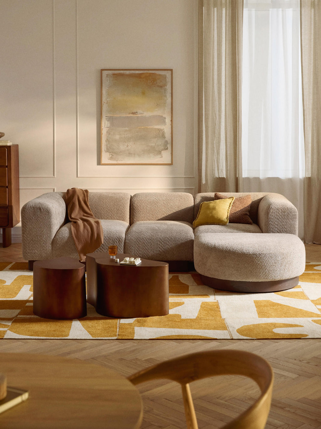 Modulares Sofa Natalie (3-Sitzer) aus Teddy-Bouclé mit Hocker (links/rechts)