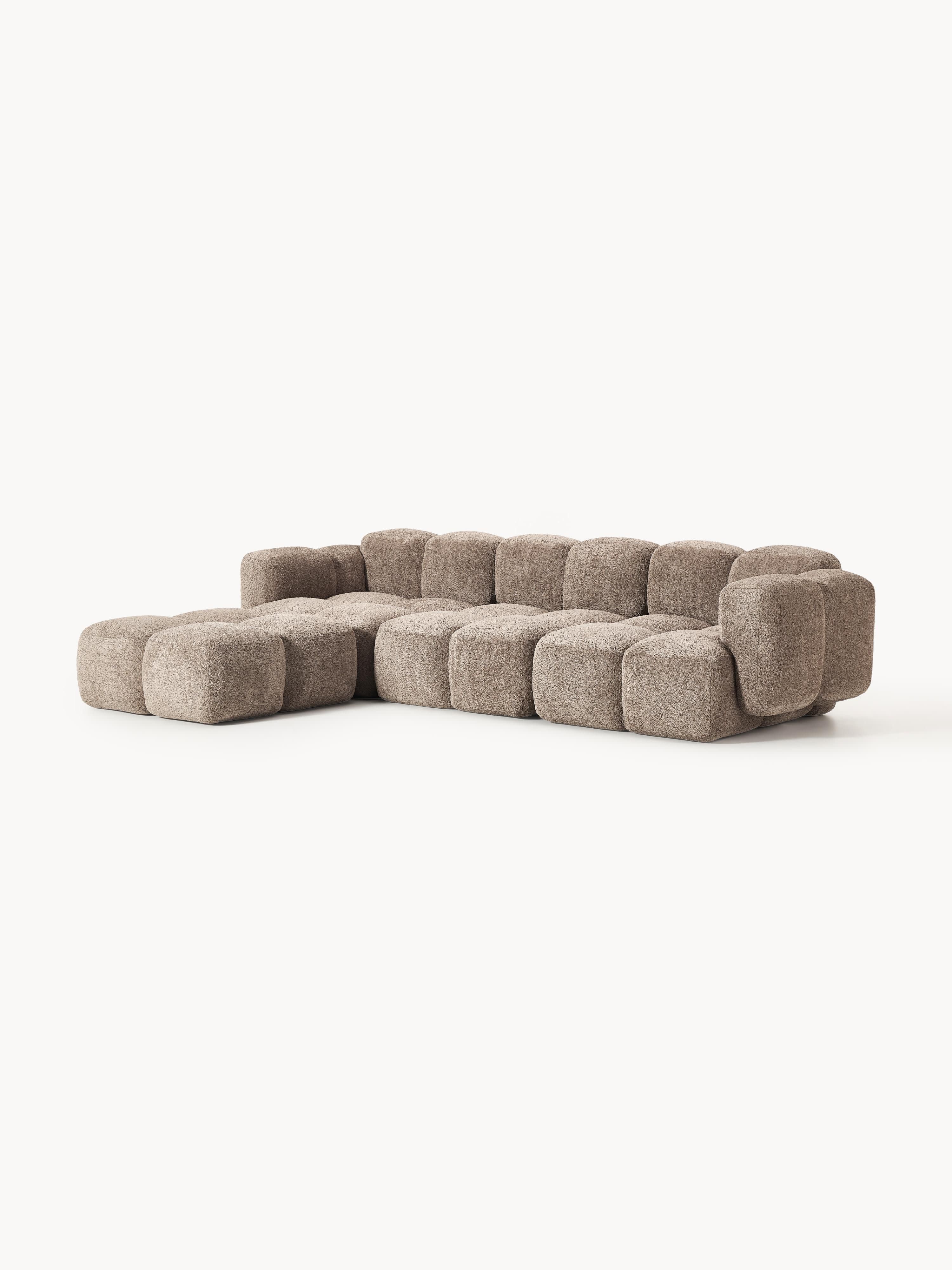 Modulares Sofa Tayla (4-Sitzer) aus Teddy-Bouclé mit Hocker (links/rechts)