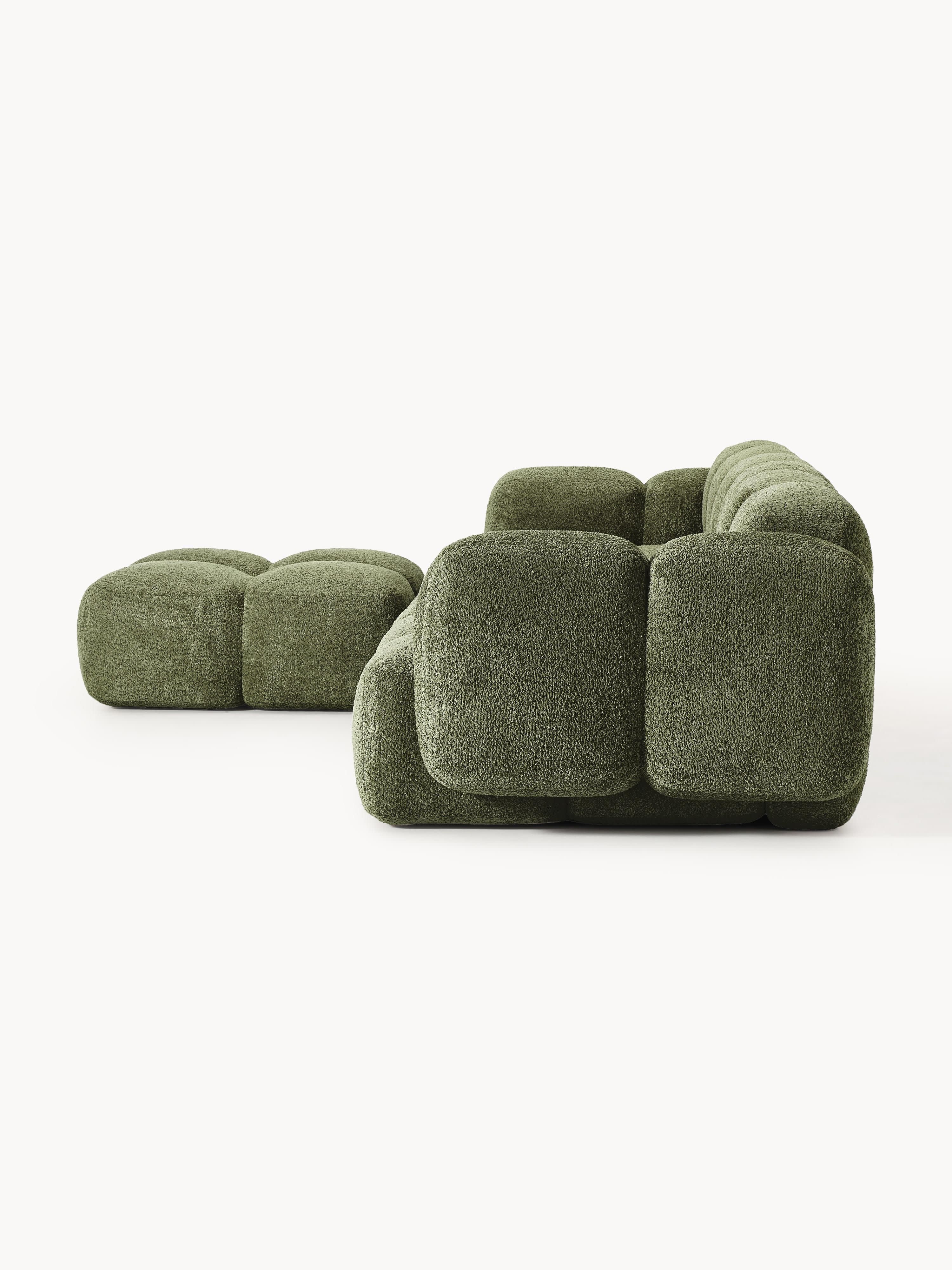 Modulares Sofa Tayla (4-Sitzer) aus Teddy-Bouclé mit Hocker (links/rechts)