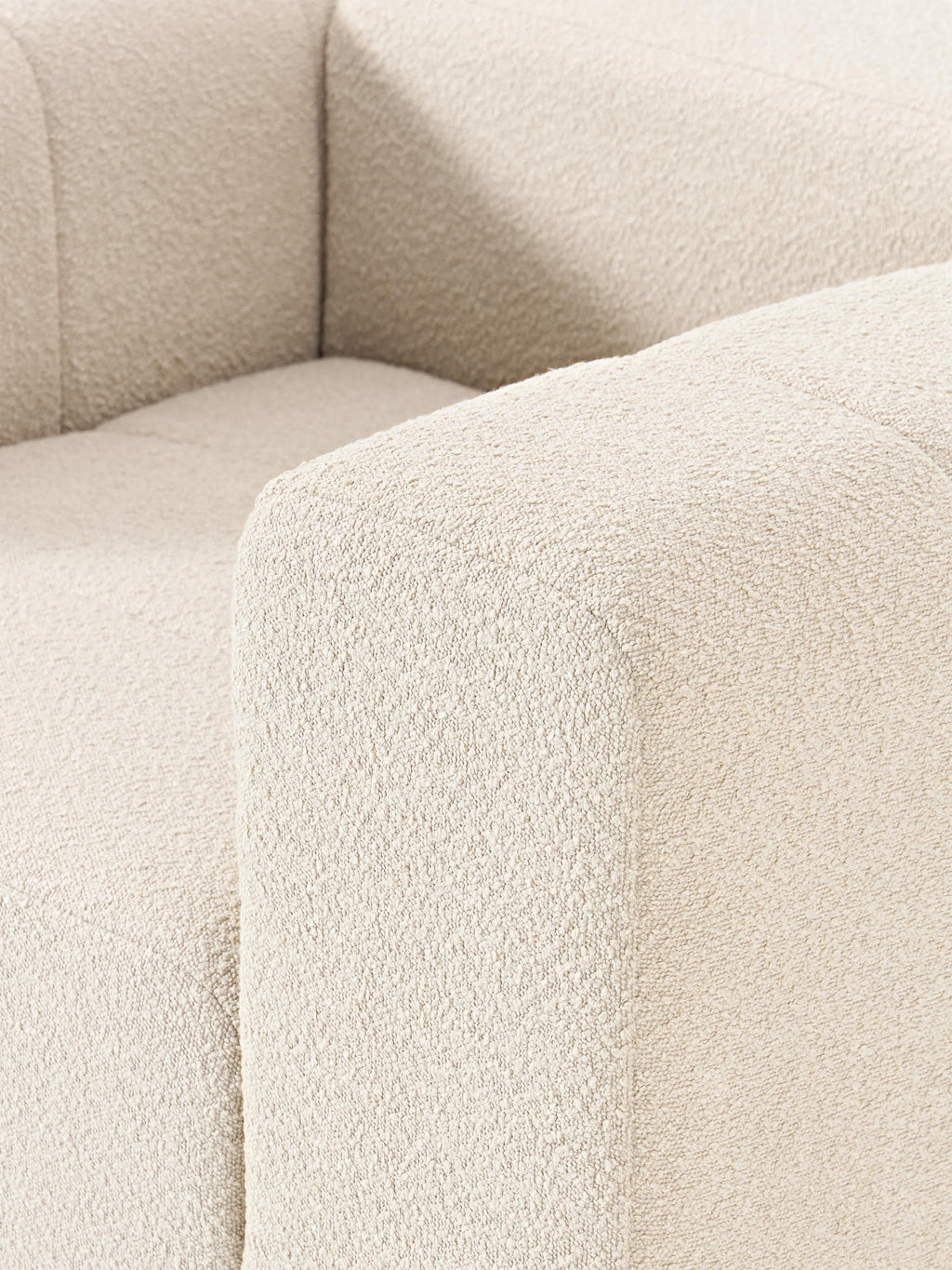Bouclé-Loungesessel Lena
