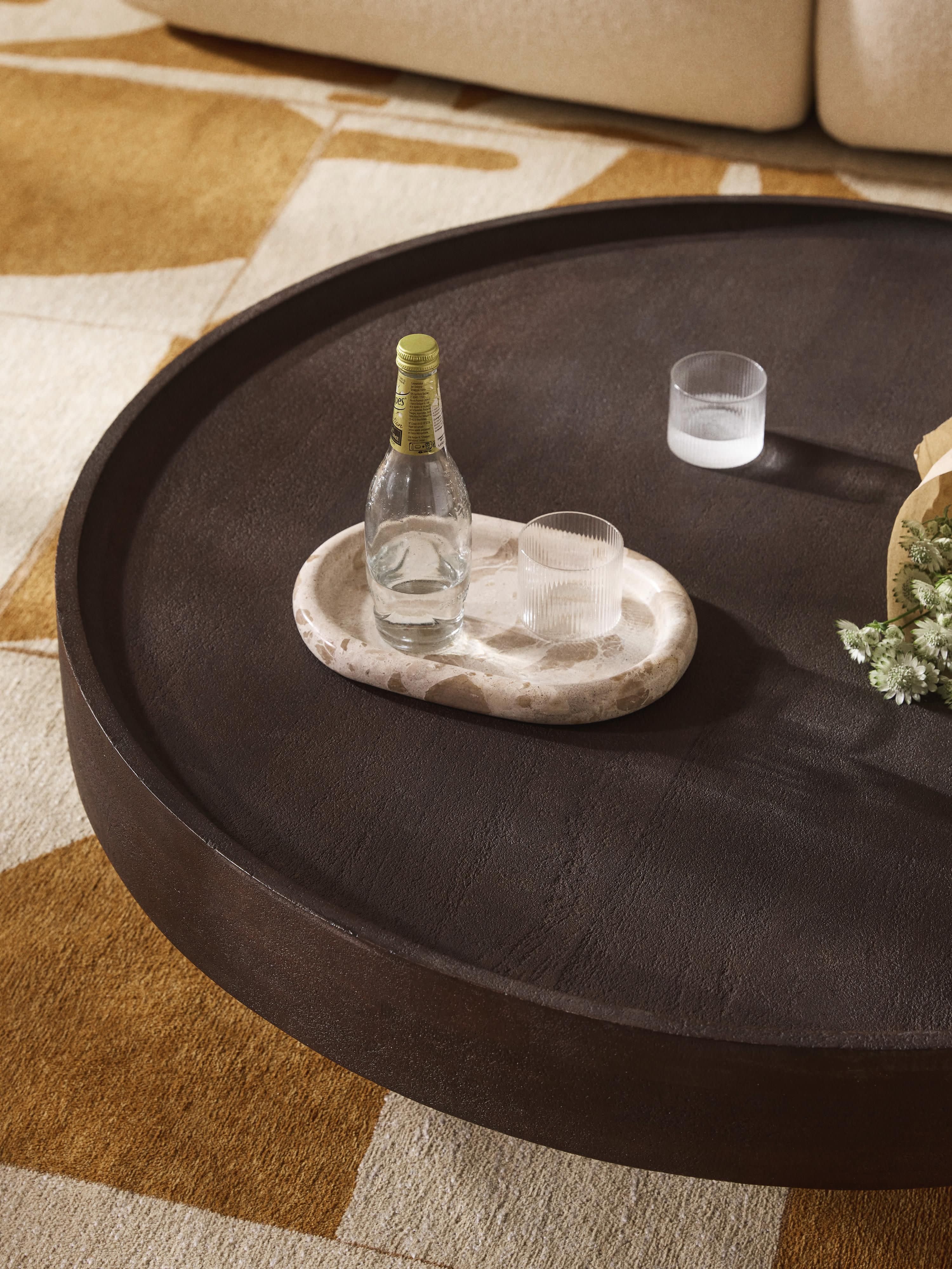Runder XL Couchtisch Benno aus Mangoholz
