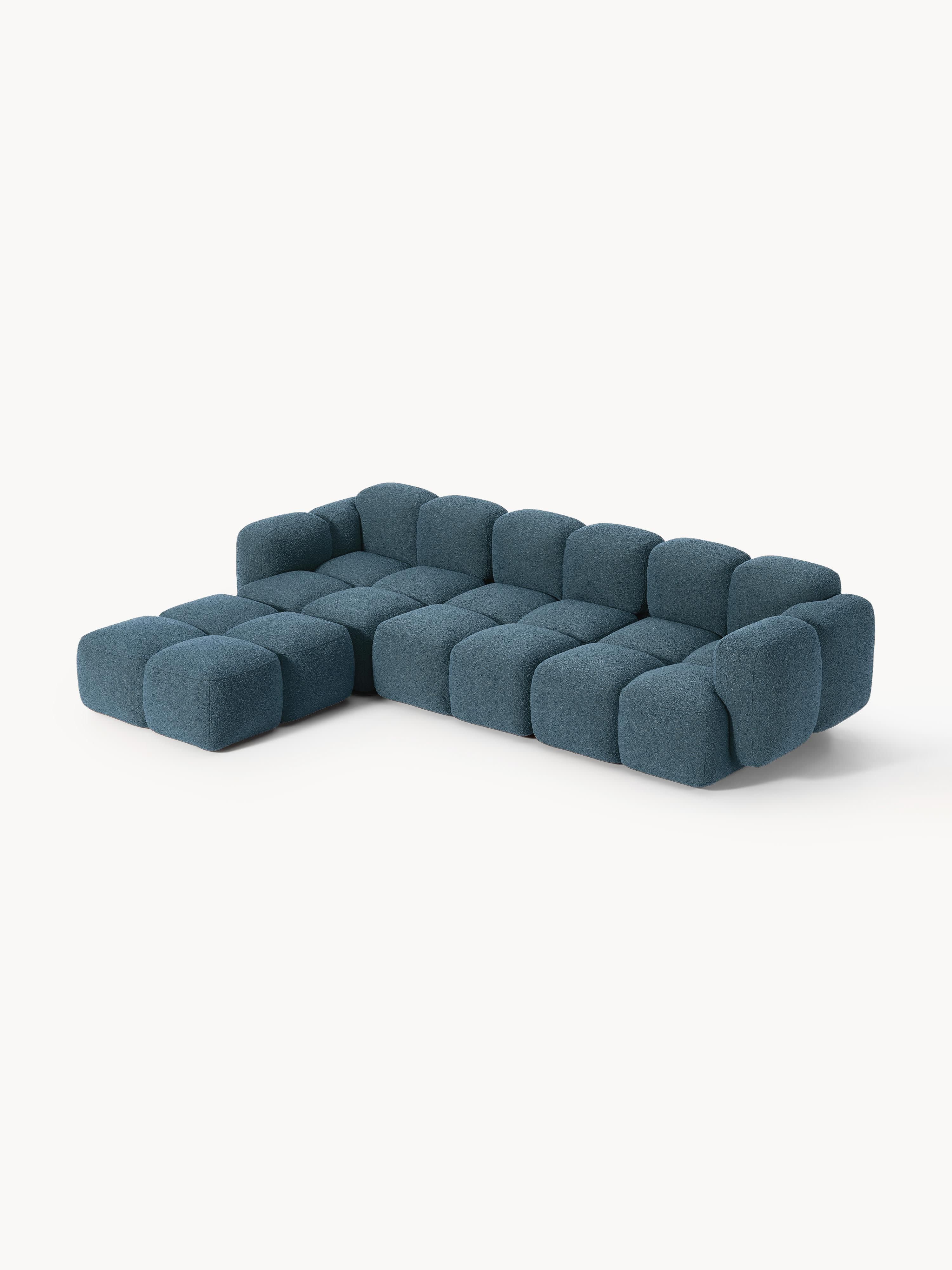 Modulares Sofa Tayla (4-Sitzer) aus Bouclé mit Hocker (links/rechts)
