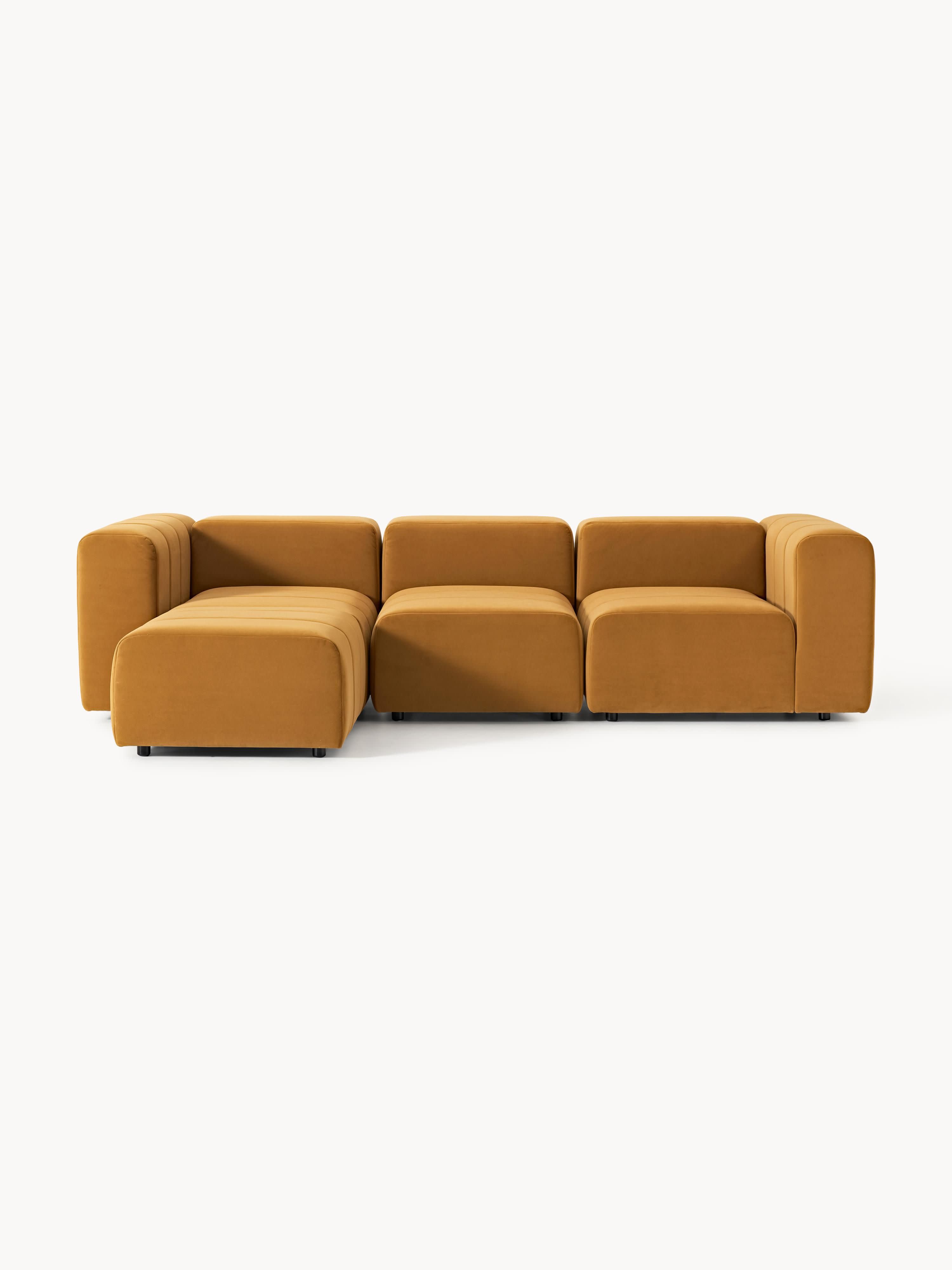 Galeriebild 1 - Modulares Samt-Sofa Lena (4-Sitzer) mit Hocker (links/rechts)