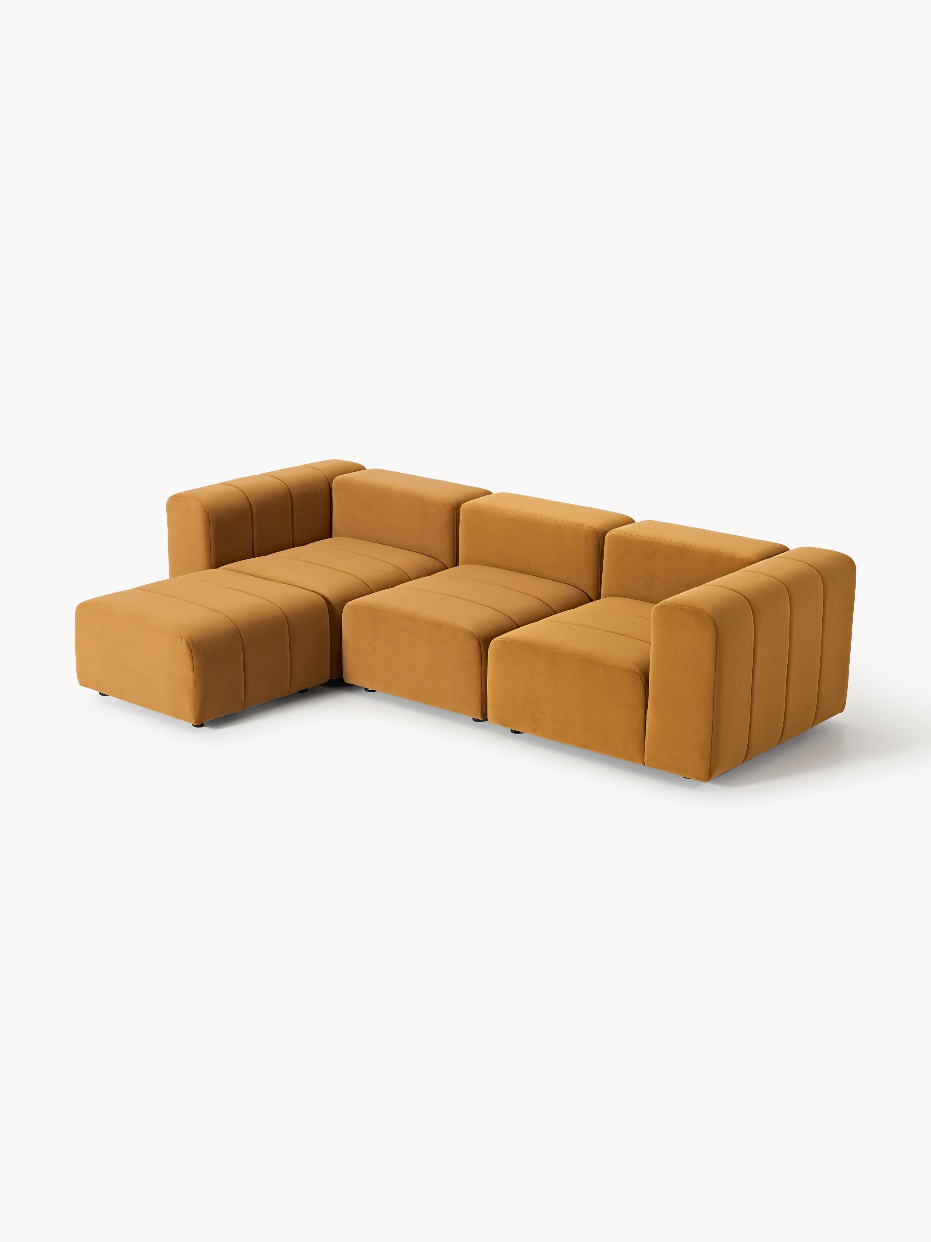 Modulares Samt-Sofa Lena (4-Sitzer) mit Hocker (links/rechts)