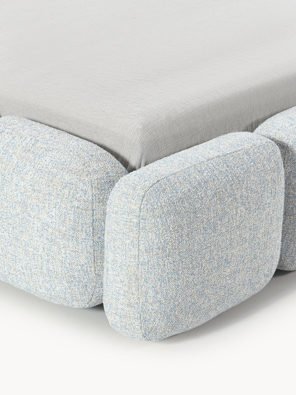 Polsterbett Tayla aus Bouclé