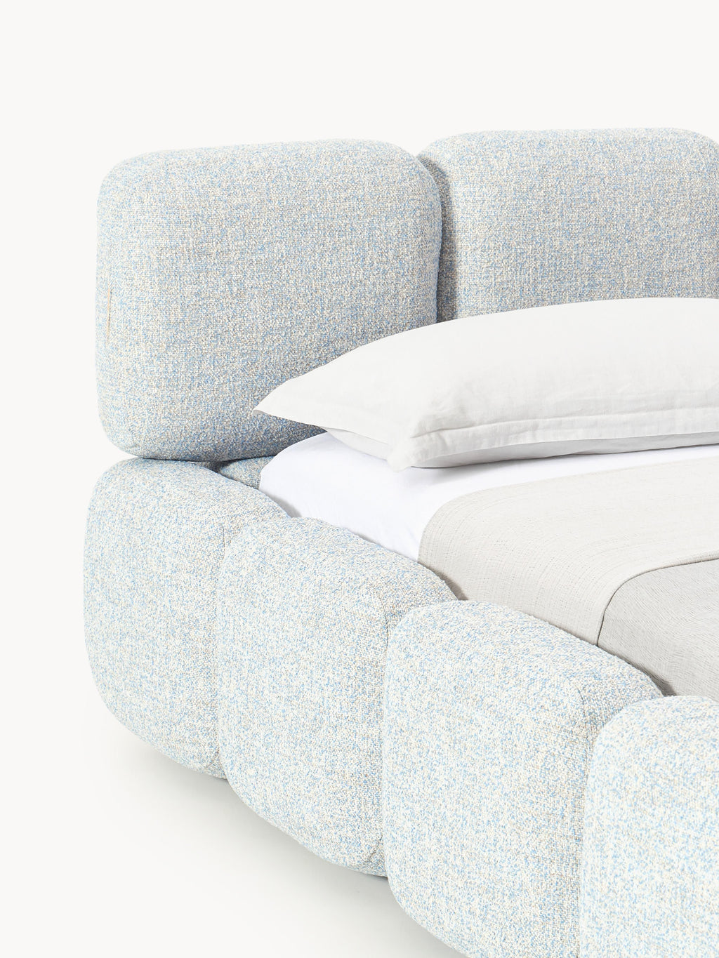 Polsterbett Tayla aus Bouclé