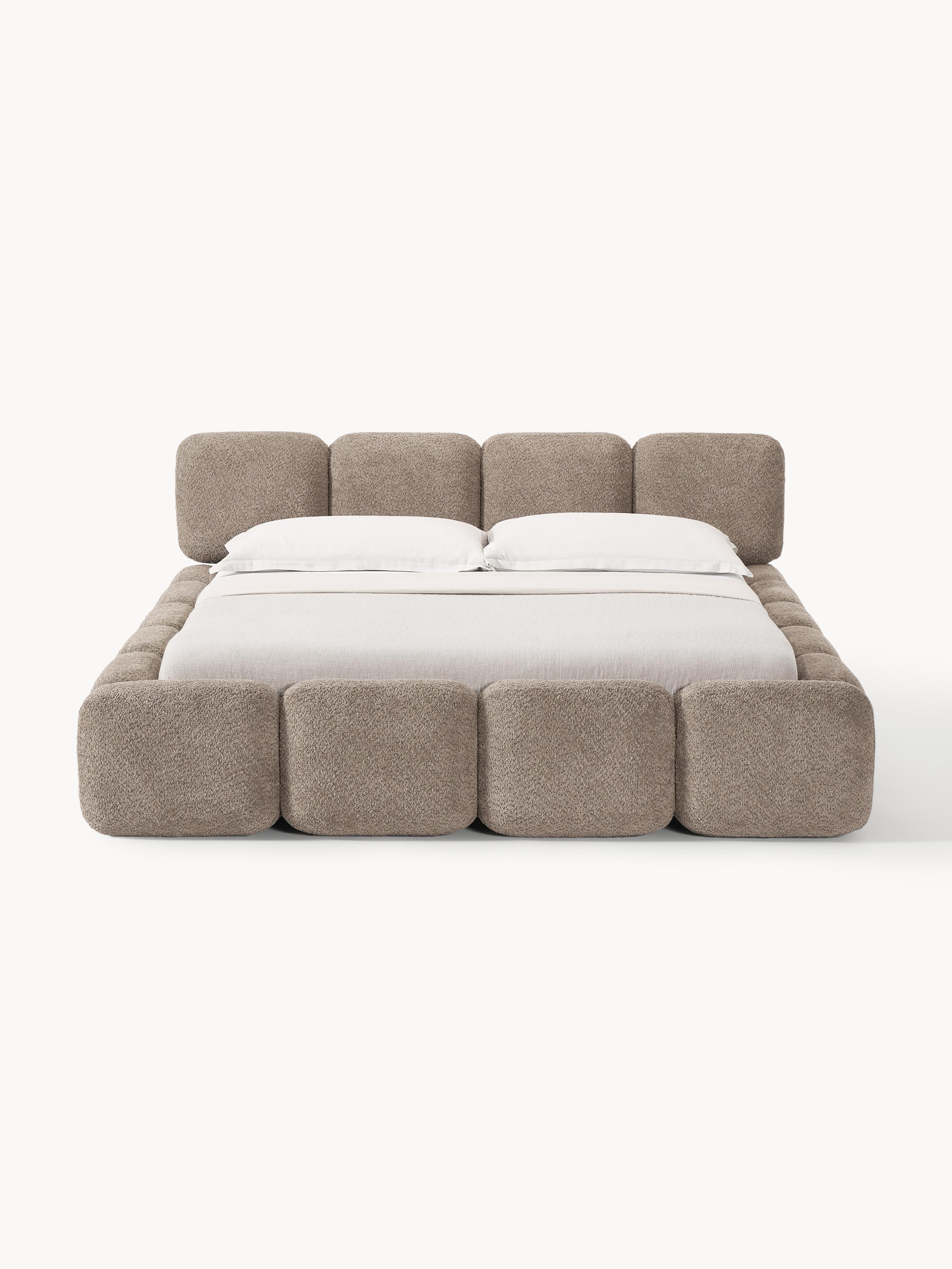 Polsterbett Tayla aus Teddy-Bouclé mit Stauraum