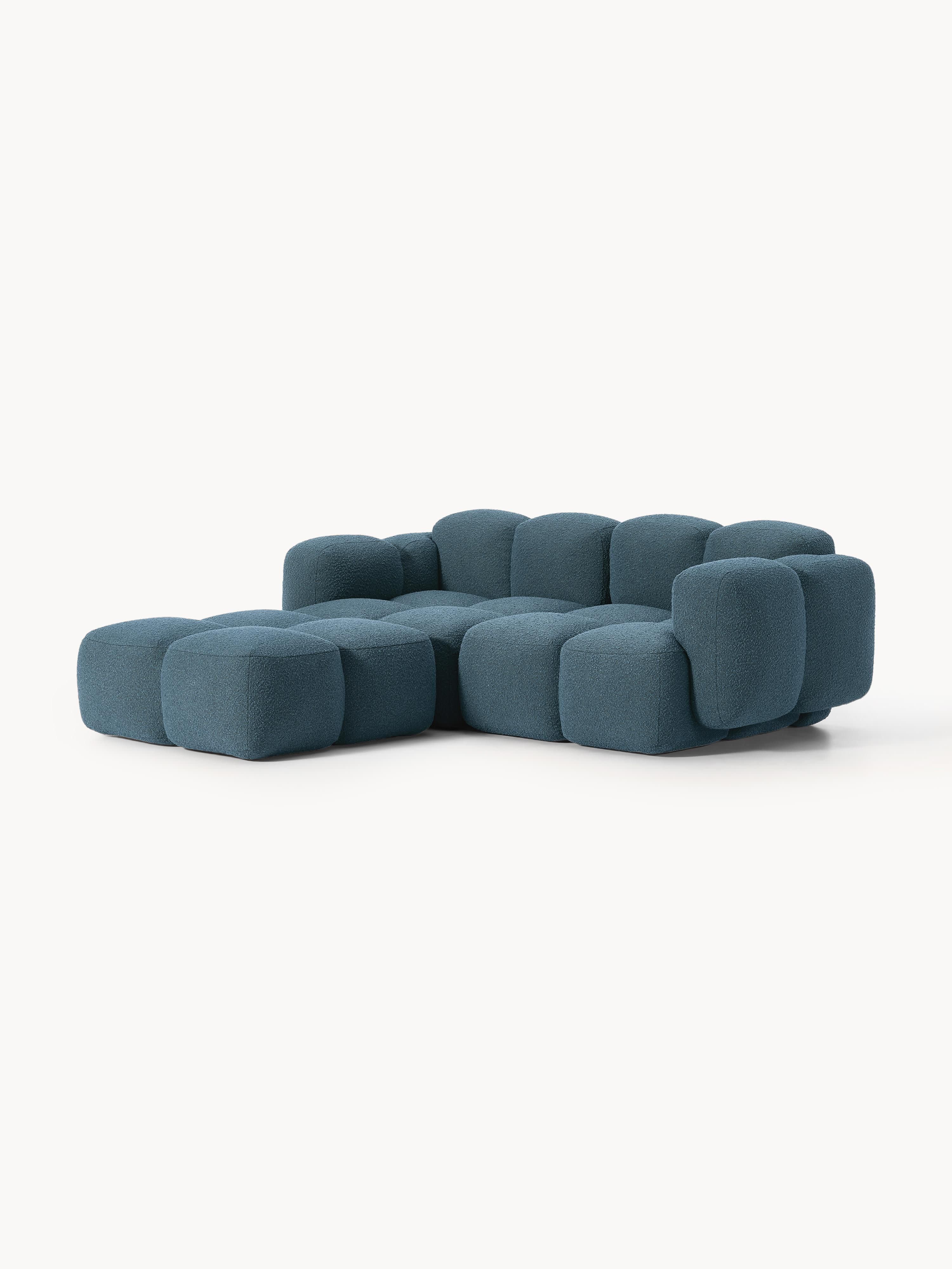 Modulares Sofa Tayla (3-Sitzer) aus Bouclé mit Hocker (links/rechts)