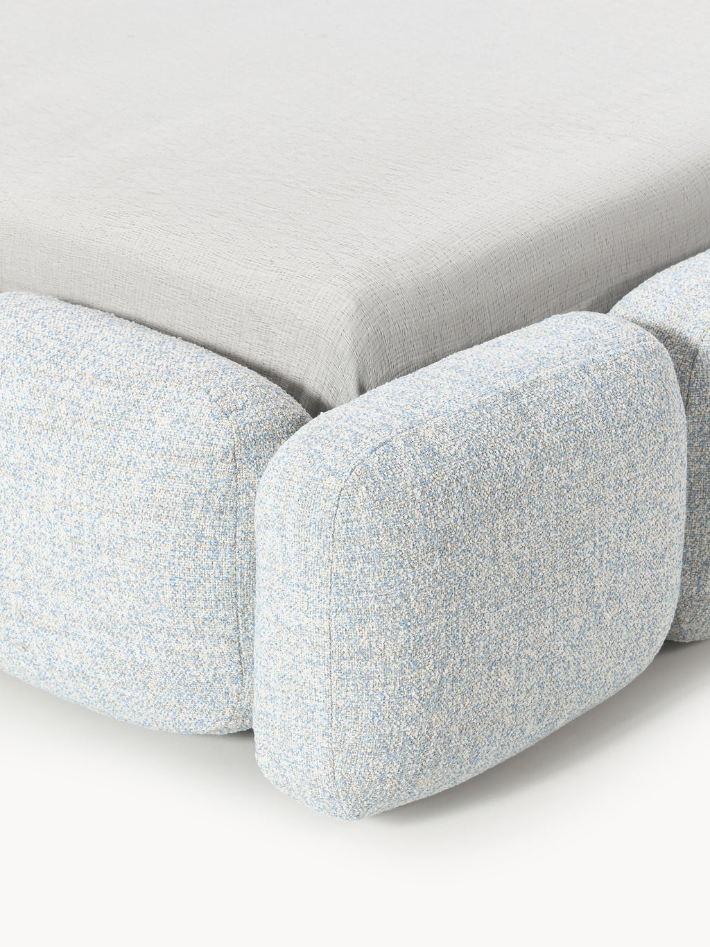 Polsterbett Tayla aus Bouclé