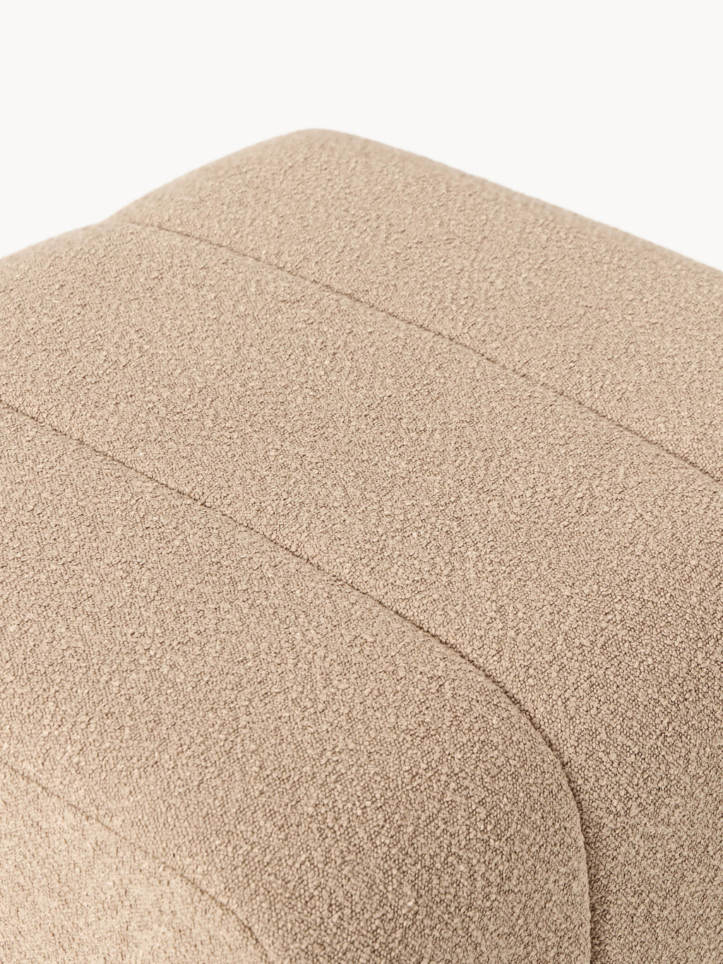 Bouclé-Sofa-Hocker Lena