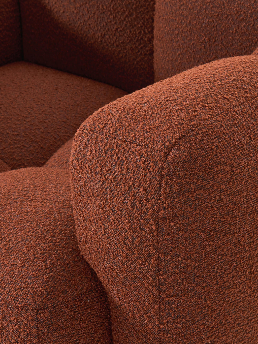 Loungesessel Tayla aus Bouclé