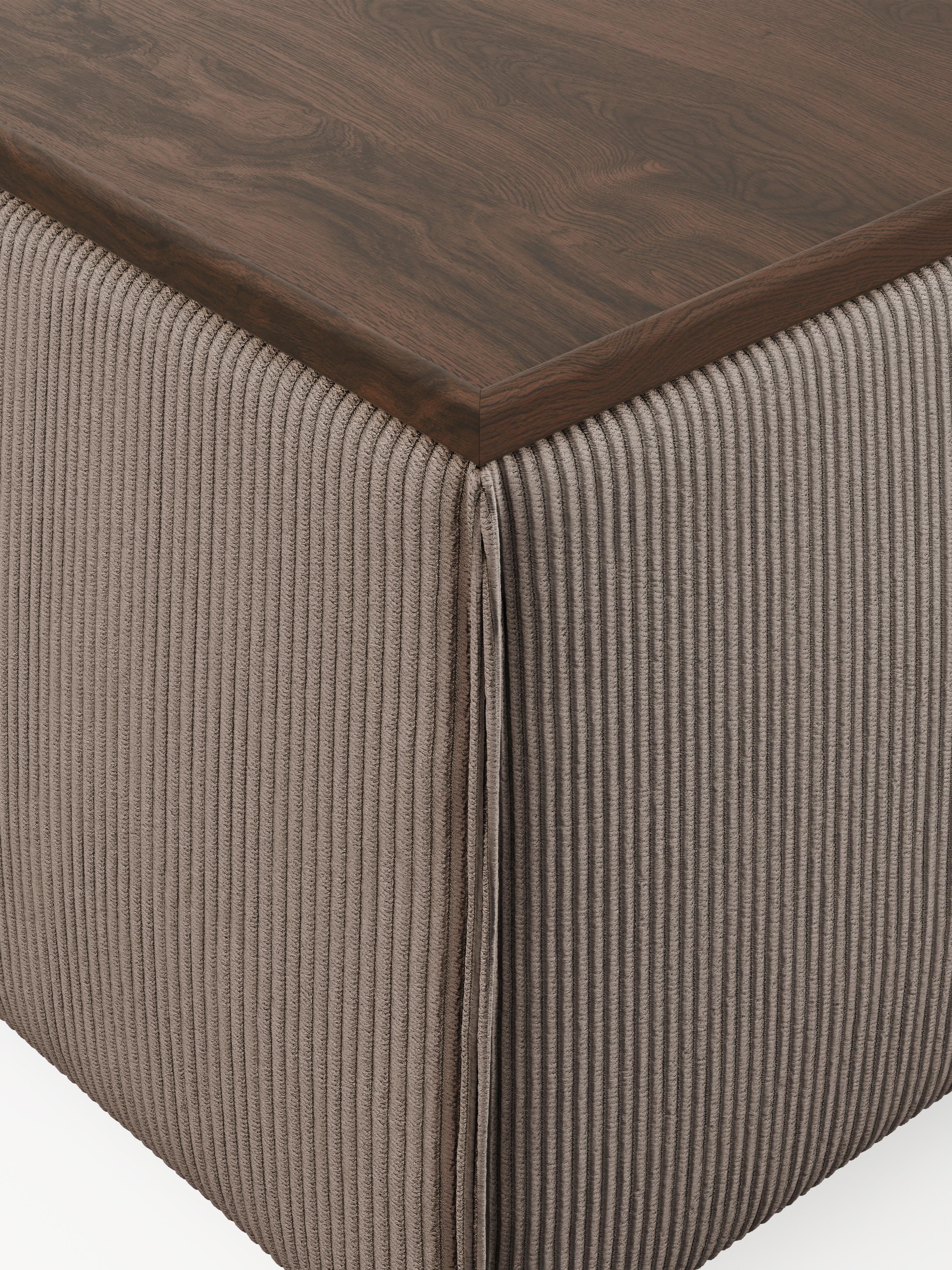 Sofa-Hocker Lennon aus Cord mit Stauraum