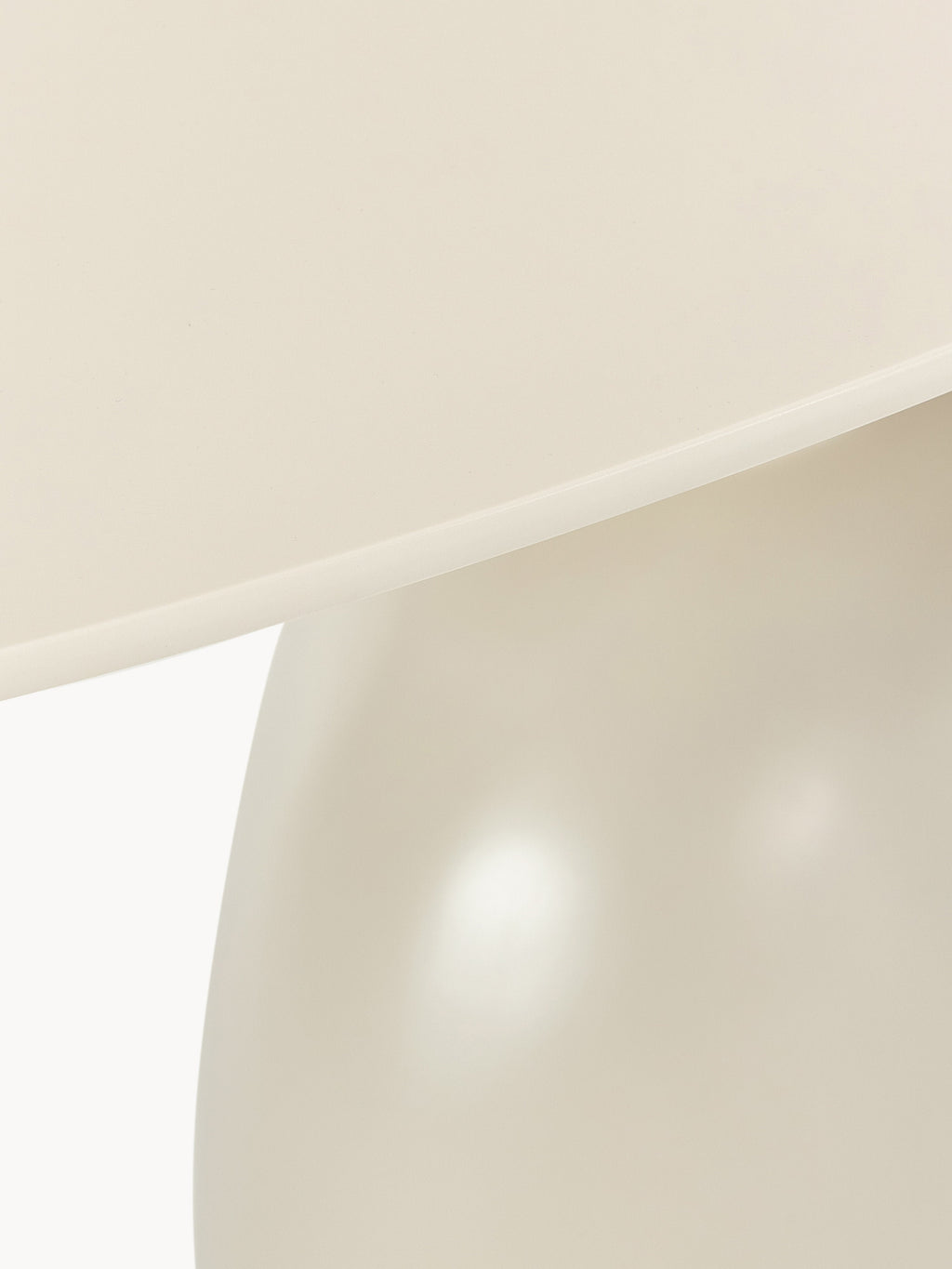 Ovaler Esstisch Sahra mit organischem Design, 180 x 90 cm