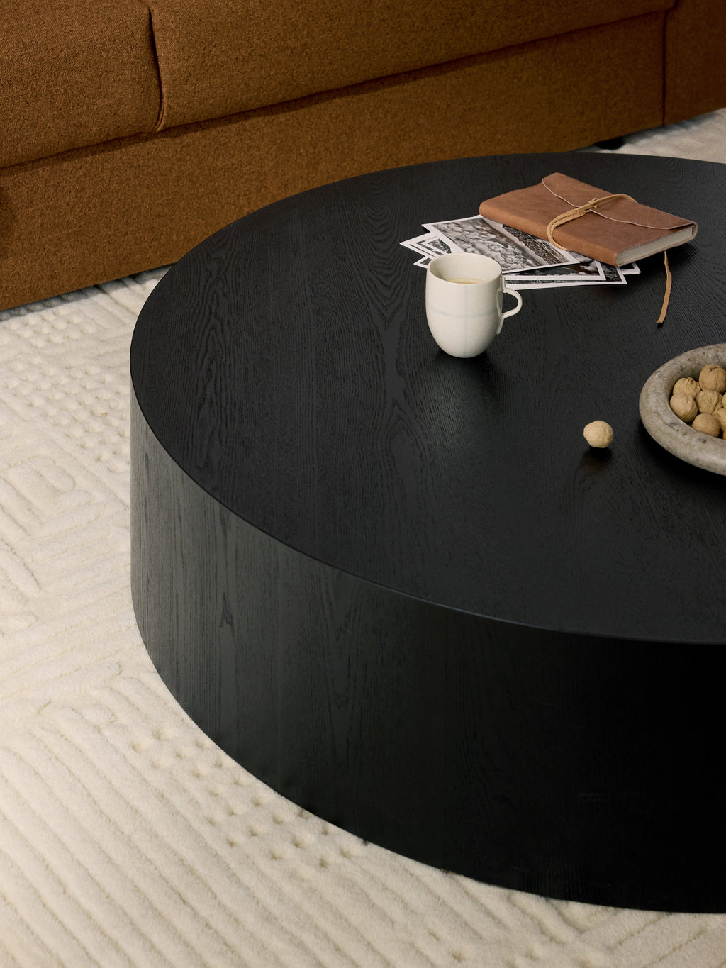 Runder XL Holz-Couchtisch Dan