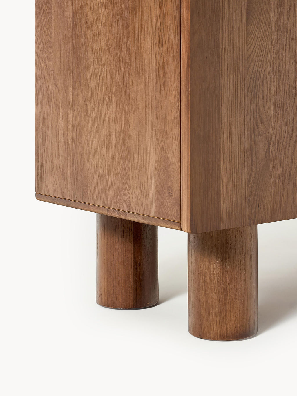 Sideboard Cadi aus Eichenholz