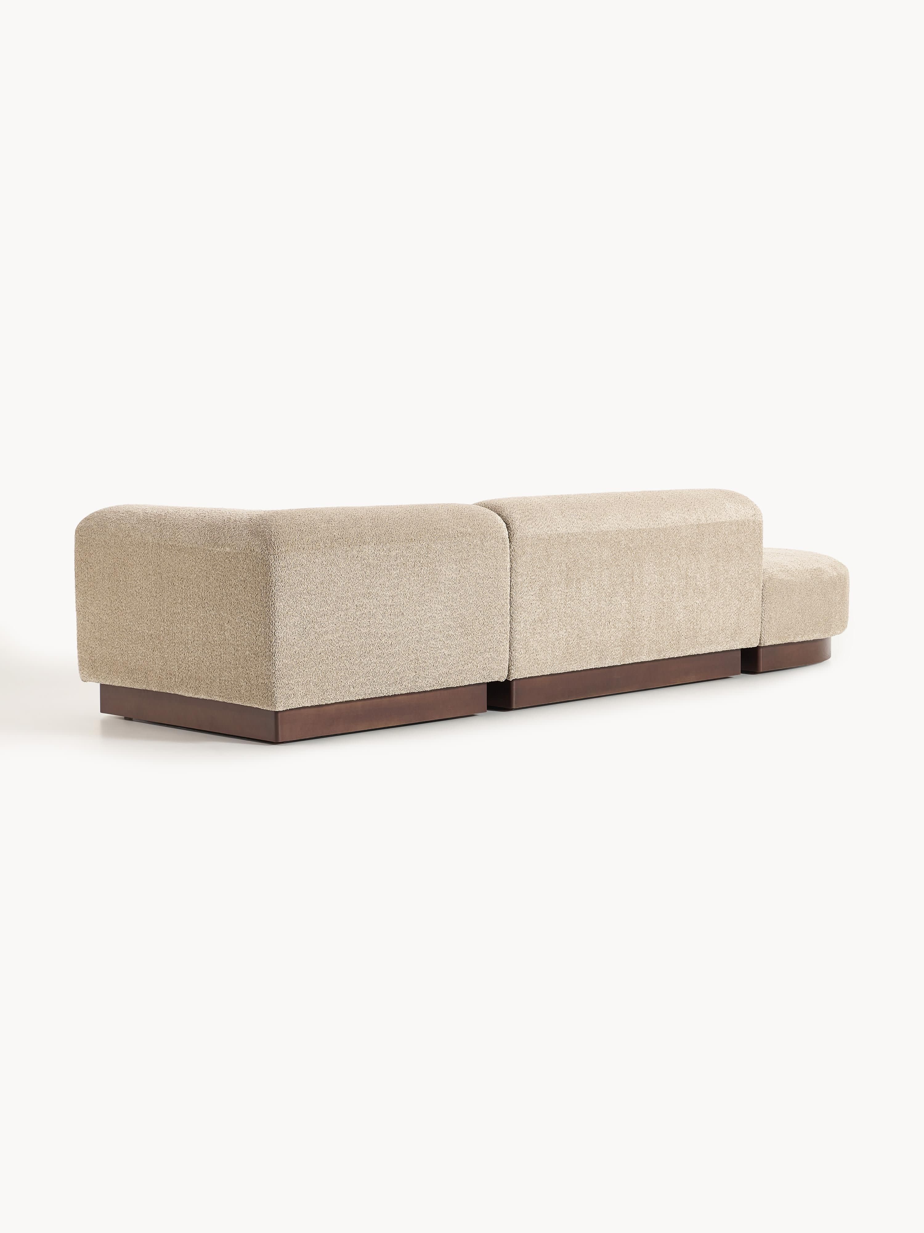 Modulare Ottomane Natalie aus Teddy-Bouclé mit Hocker (links/rechts)