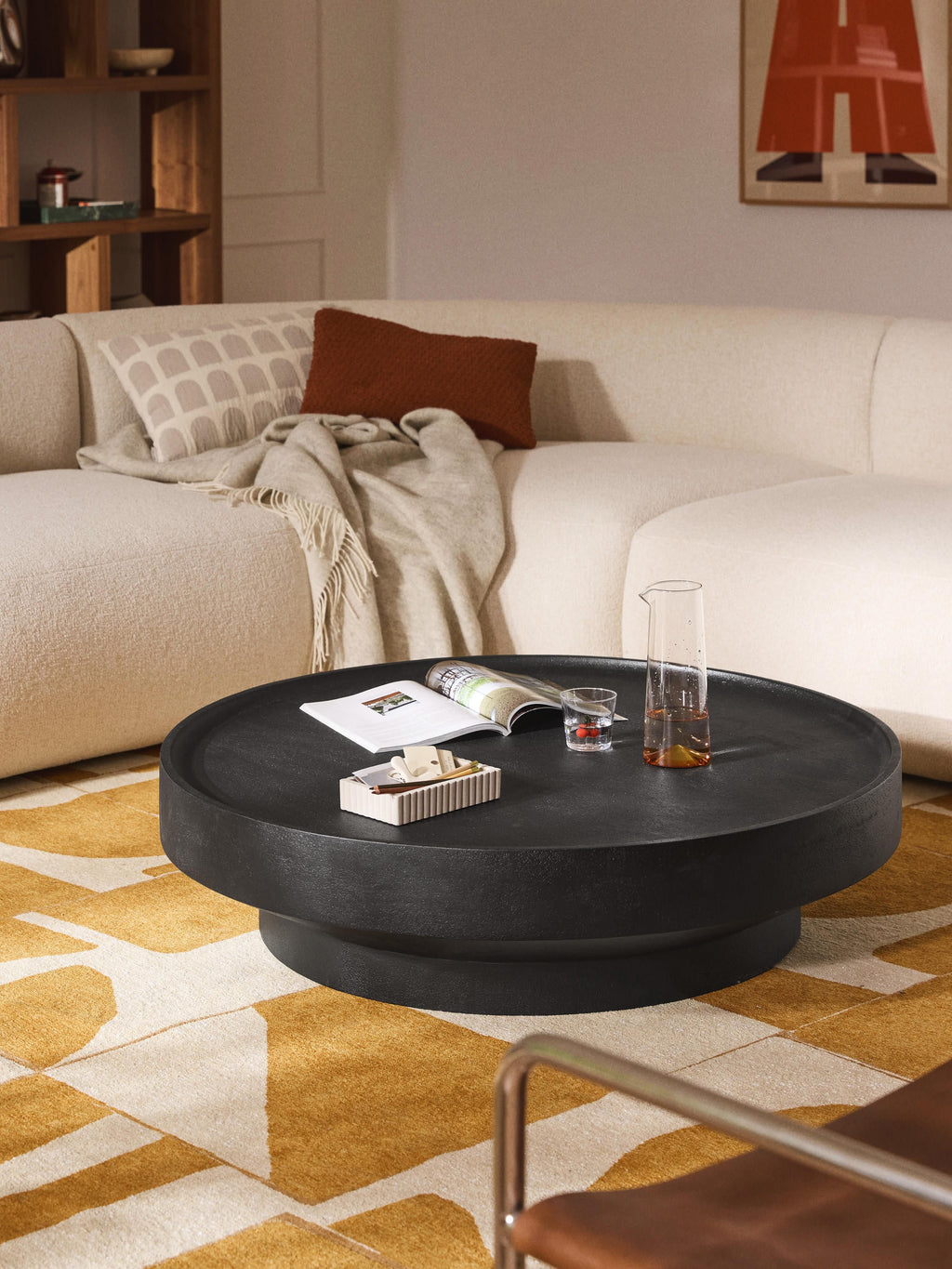Runder XL Couchtisch Benno aus Mangoholz