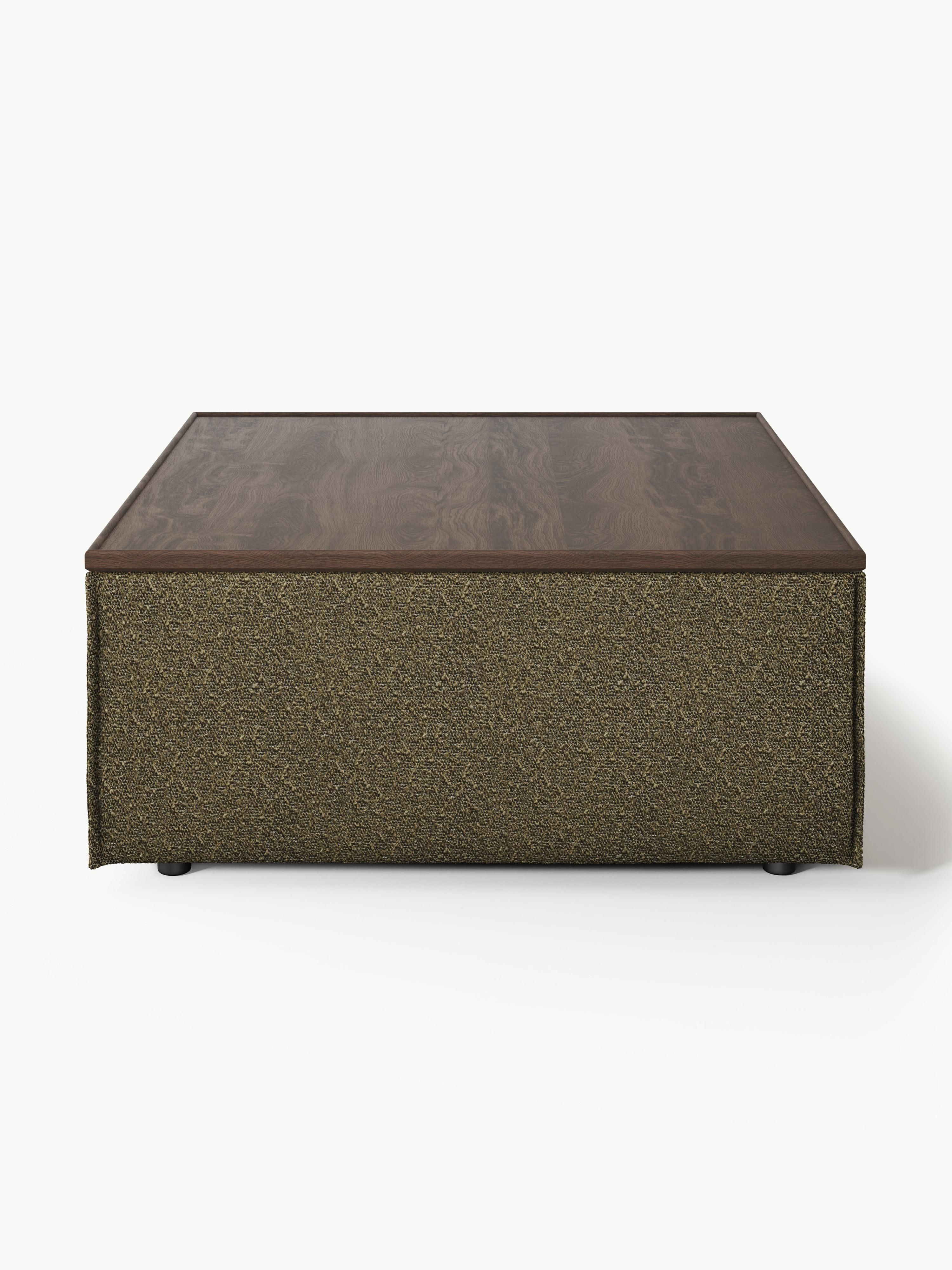 Sofa-Hocker Lennon aus Bouclé mit Stauraum