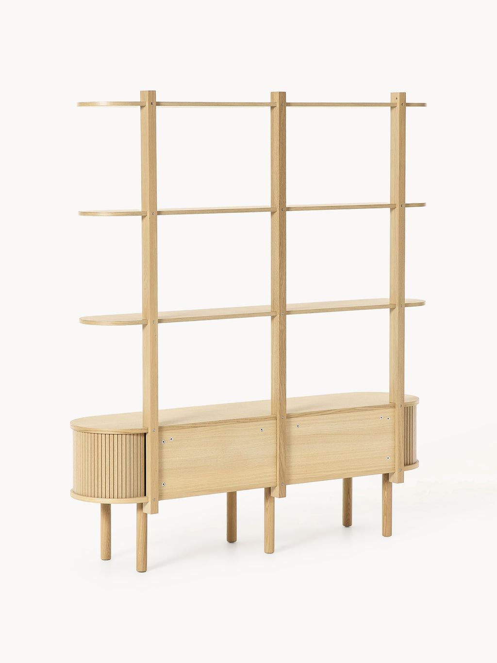 Regal Calary mit geriffelter Front