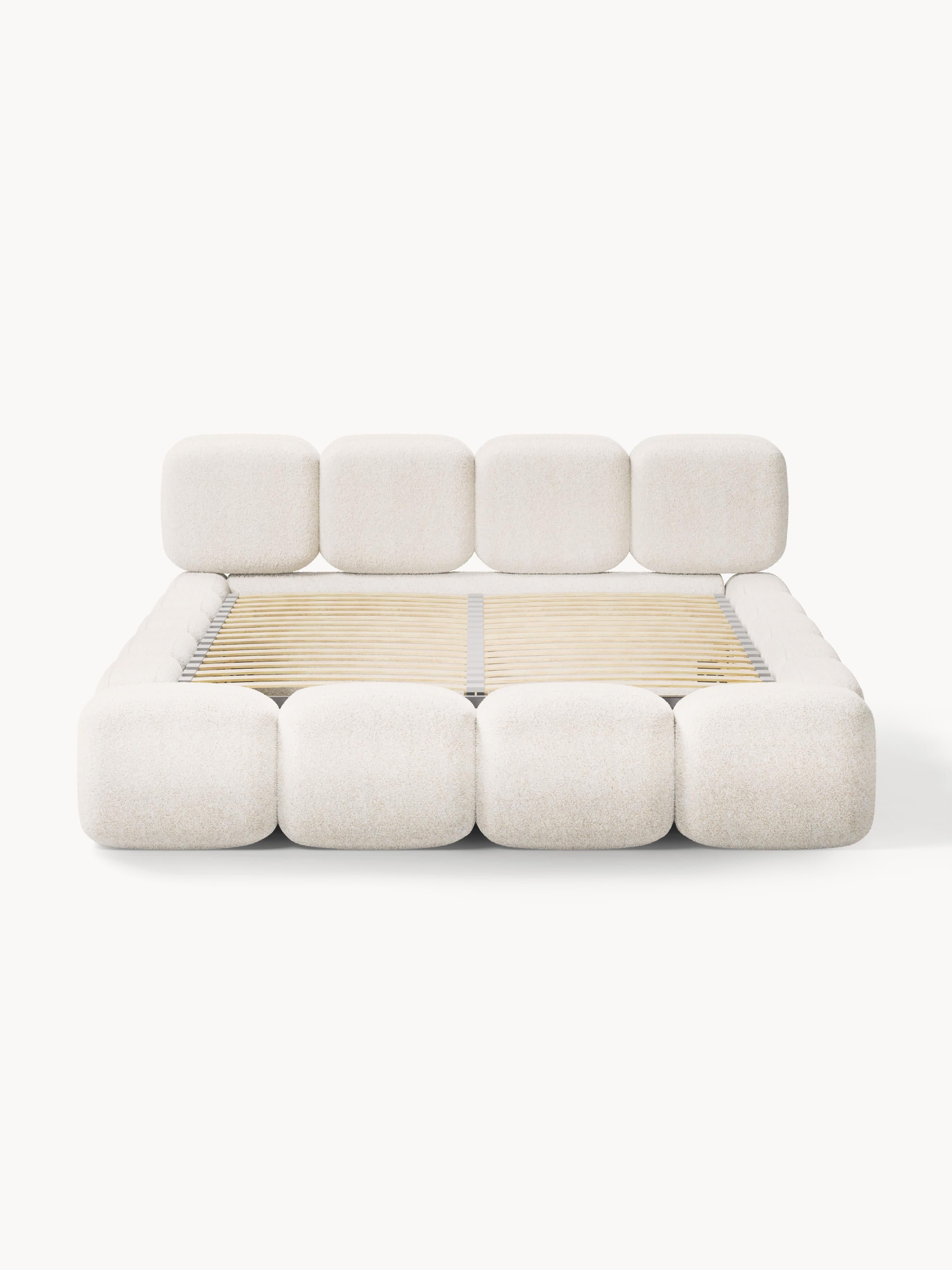 Polsterbett Tayla aus Teddy-Bouclé mit Stauraum
