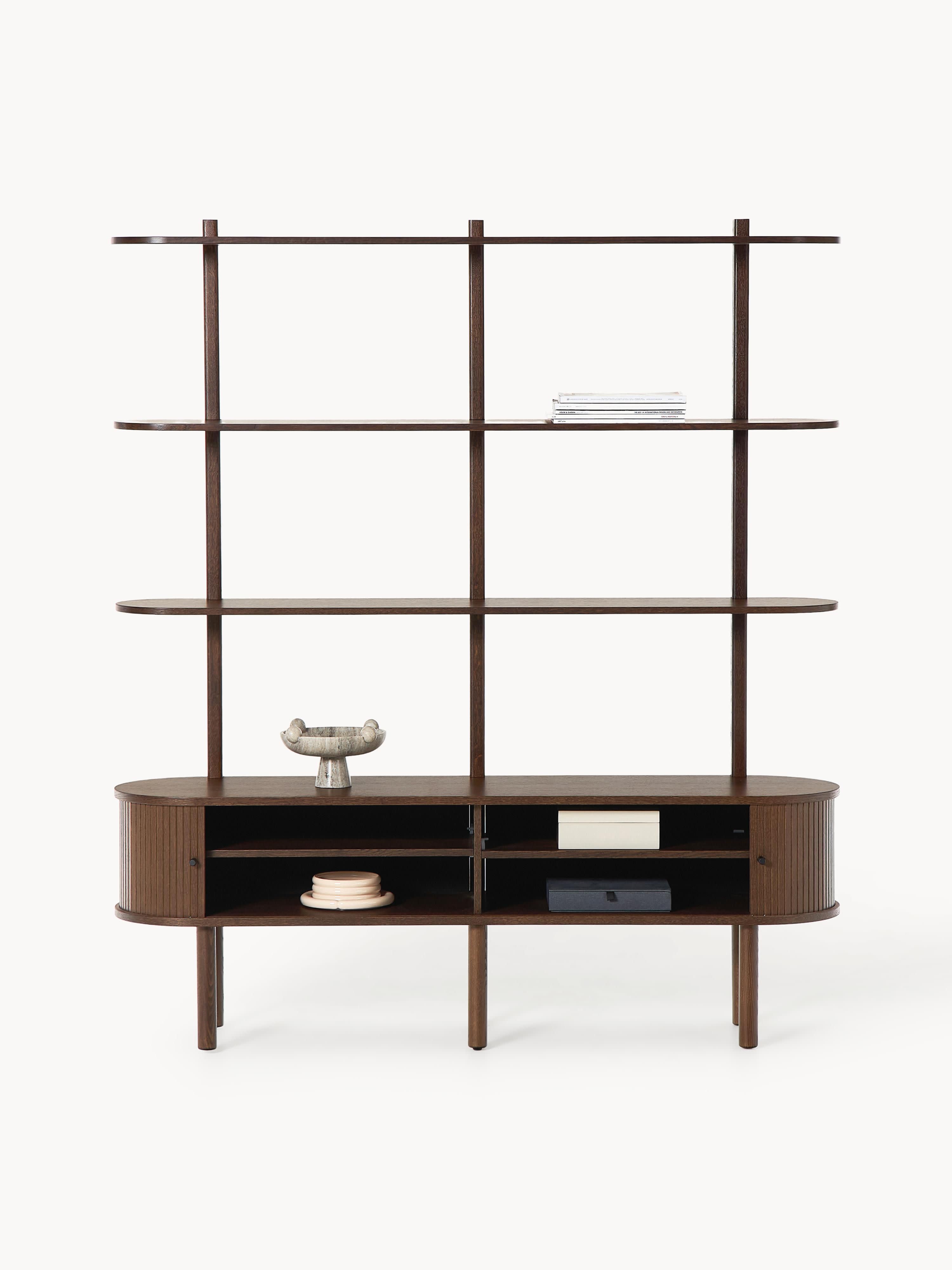 Regal Calary mit geriffelter Front