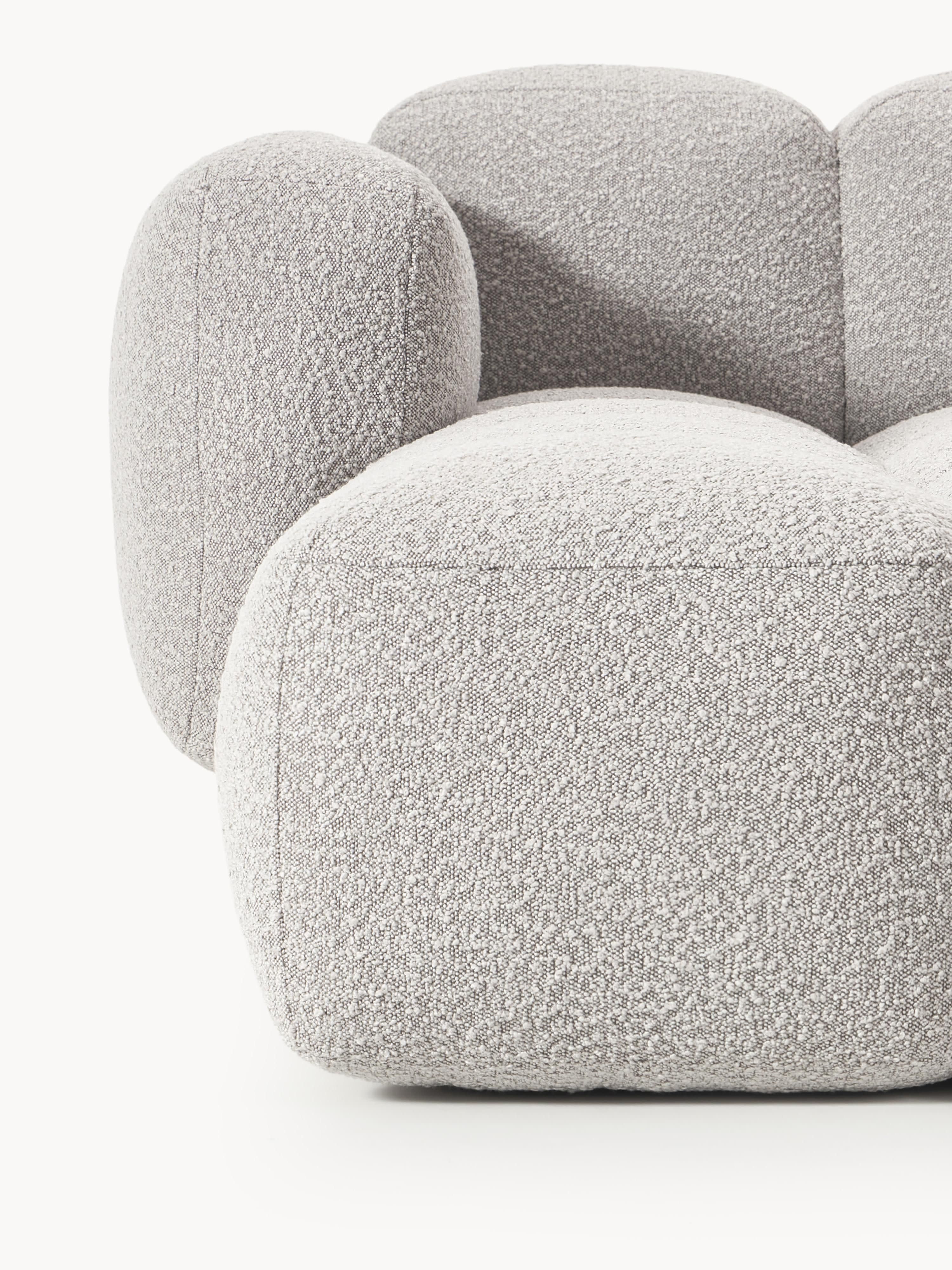 Modulares Sofa Tayla (4-Sitzer) aus Bouclé mit Hocker (links/rechts)