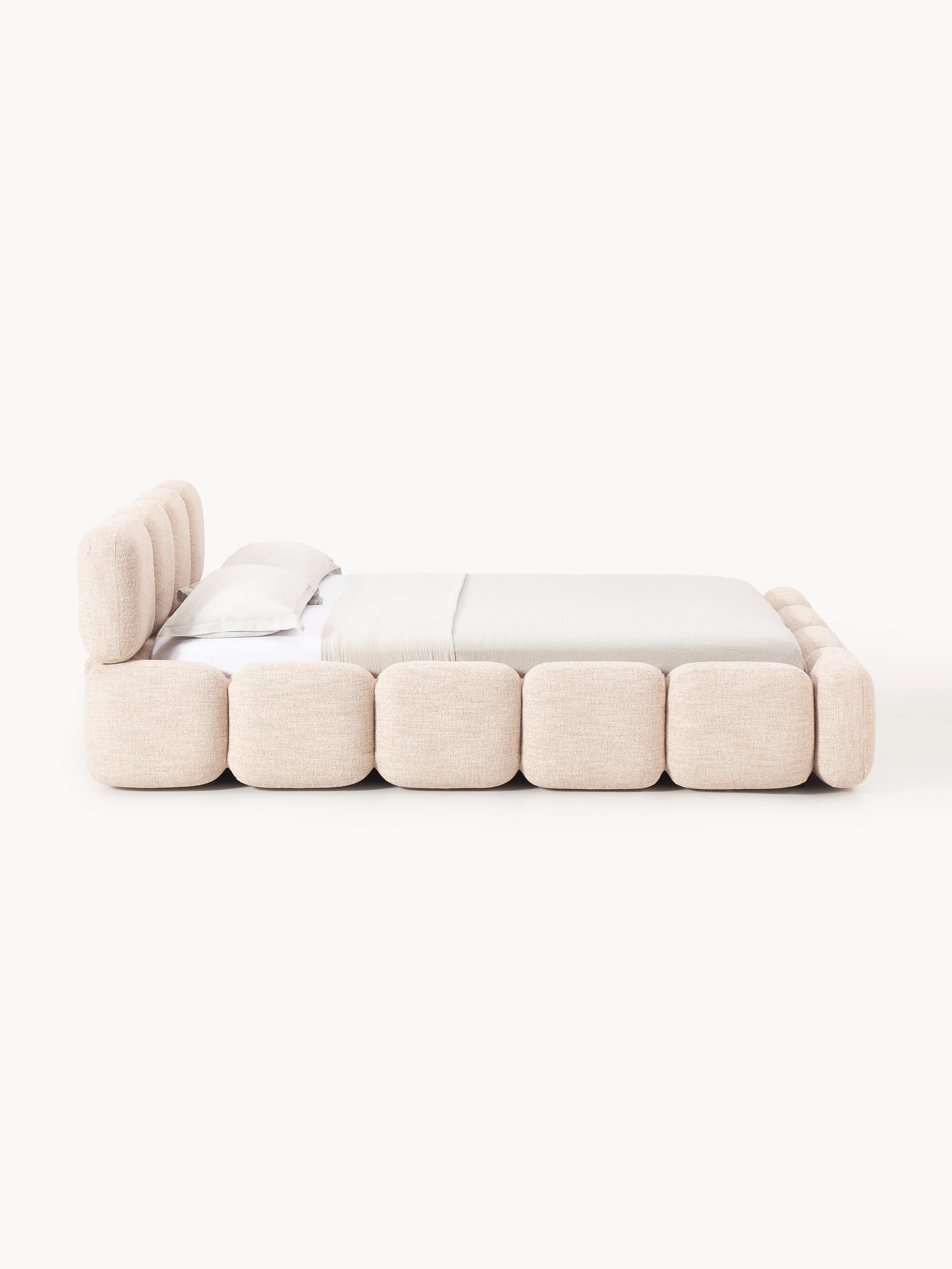 Polsterbett Tayla aus Bouclé