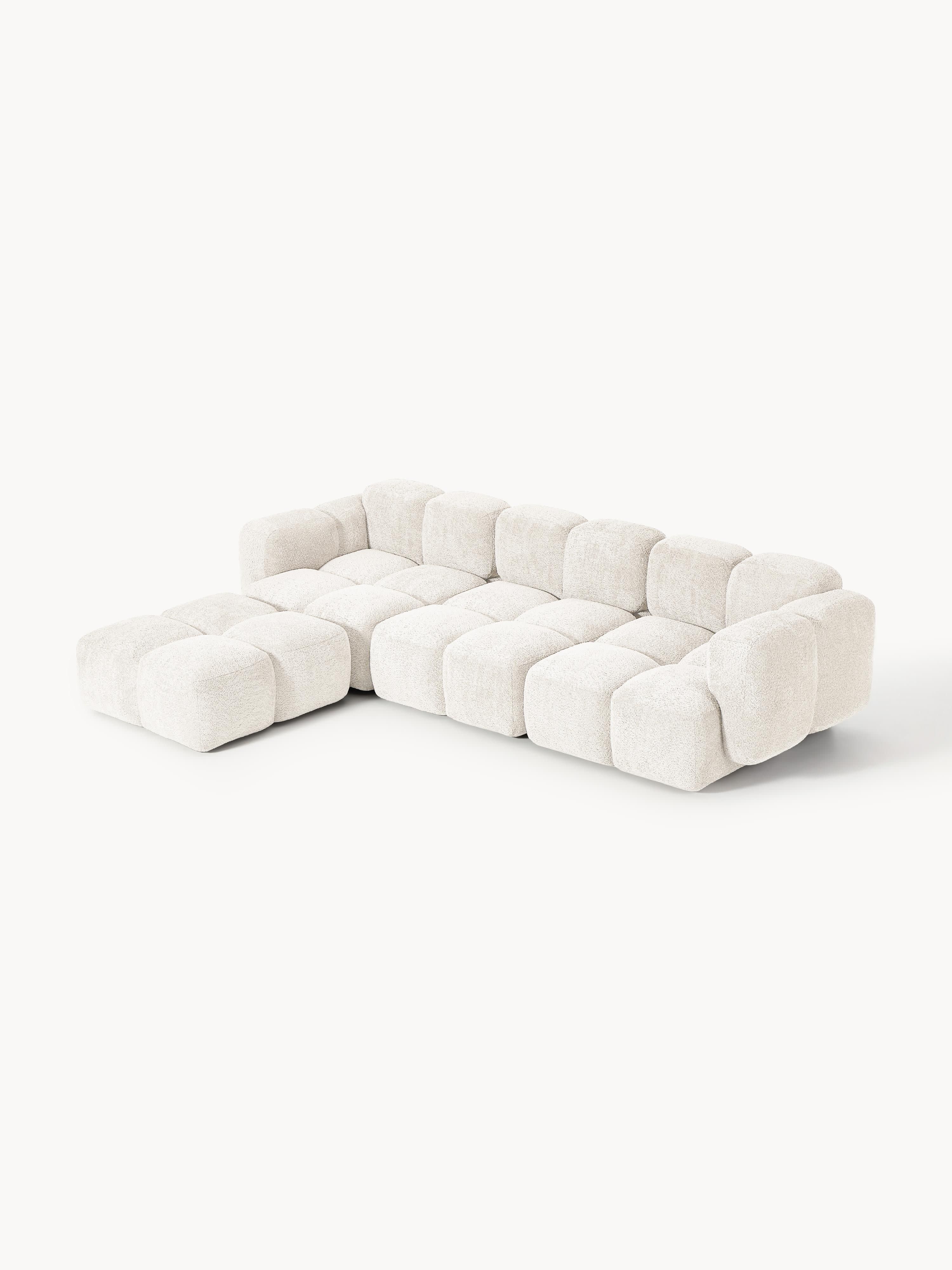 Modulares Sofa Tayla (4-Sitzer) aus Teddy-Bouclé mit Hocker (links/rechts)