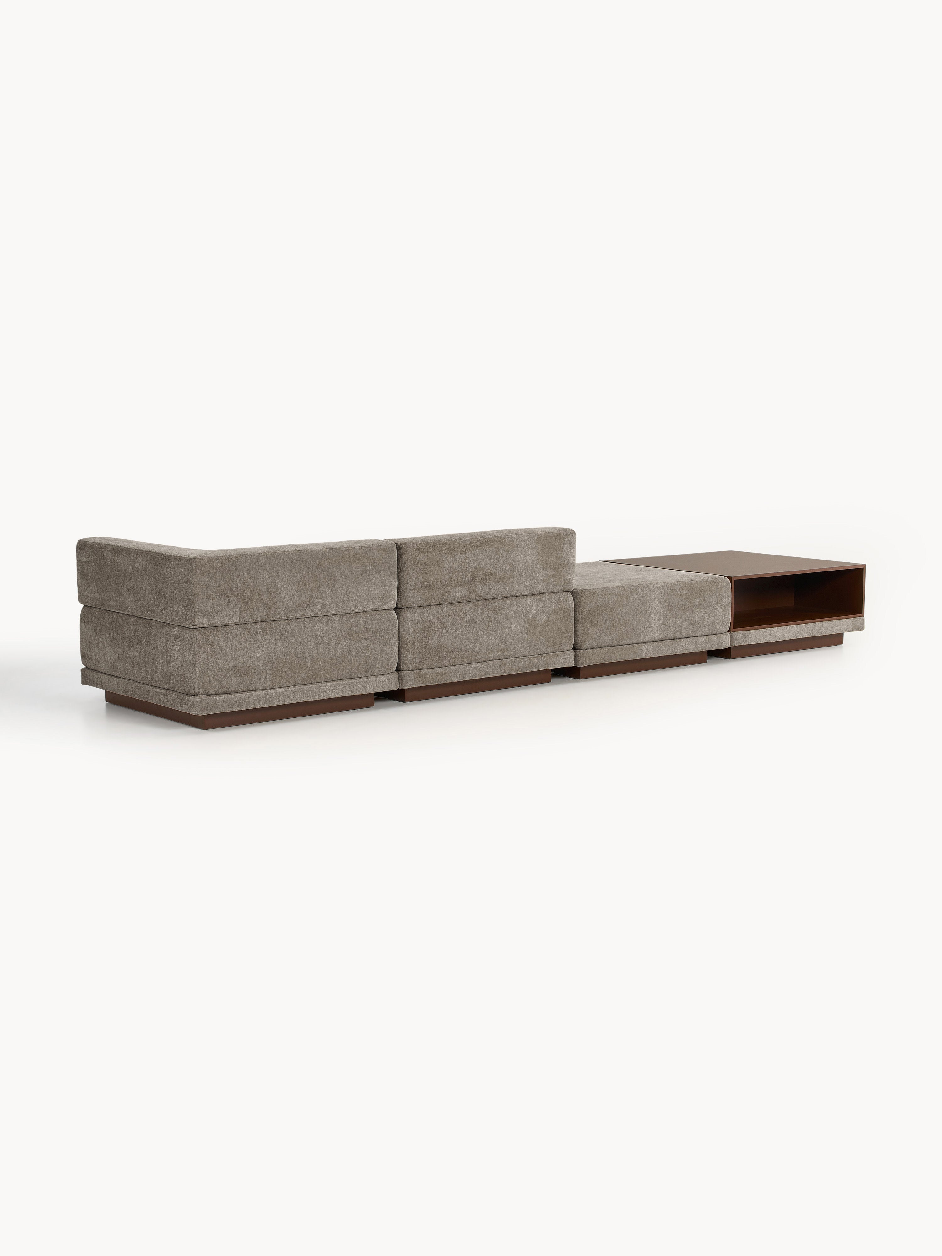 Modulares Sofa Colin (4-Sitzer) mit Couchtisch & Ottomane