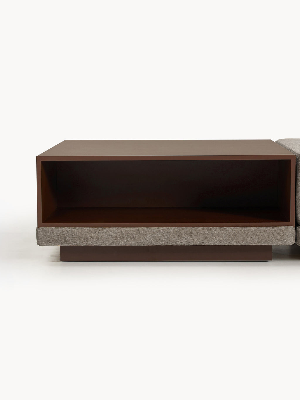 Modulares Sofa Colin (4-Sitzer) mit Couchtisch & Ottomane