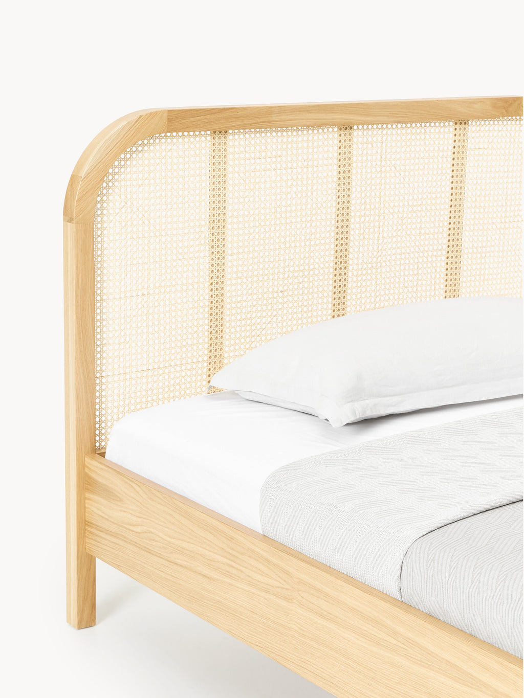 Holz-Einzelbett Jones mit Kopfteil aus Wiener Geflecht