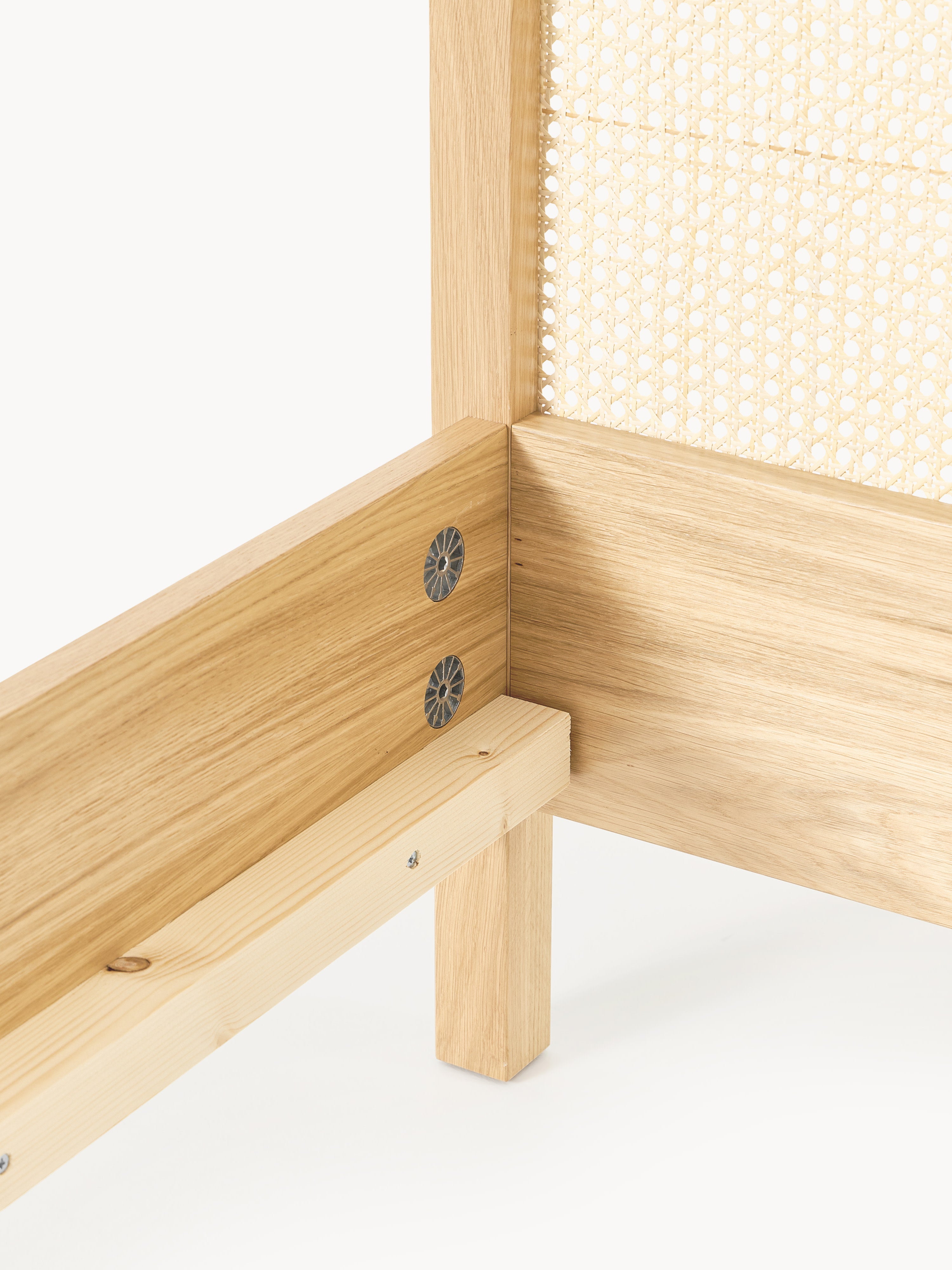 Holz-Einzelbett Jones mit Kopfteil aus Wiener Geflecht