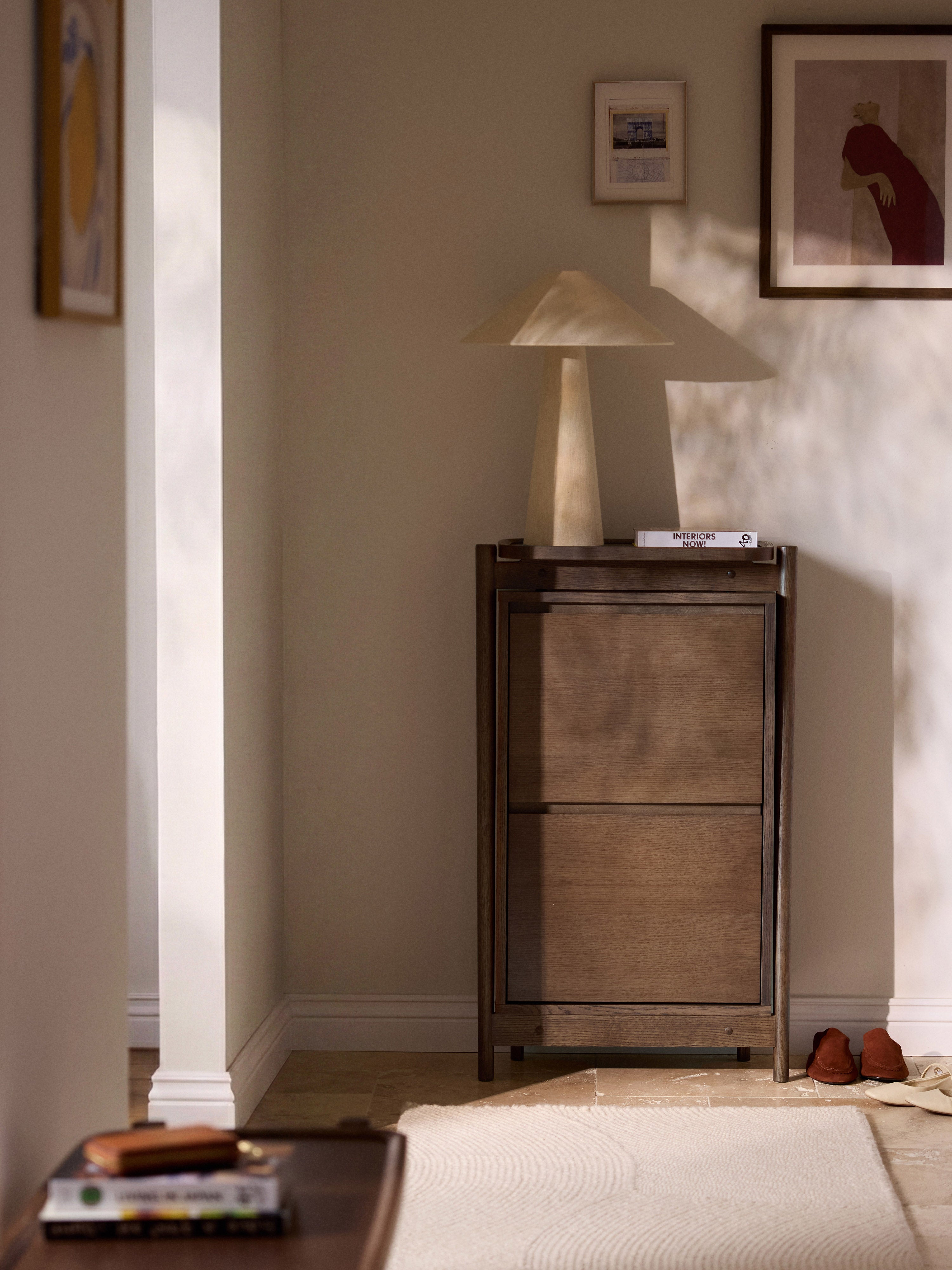 Holz-Schuhschrank Libby mit Klappfächern