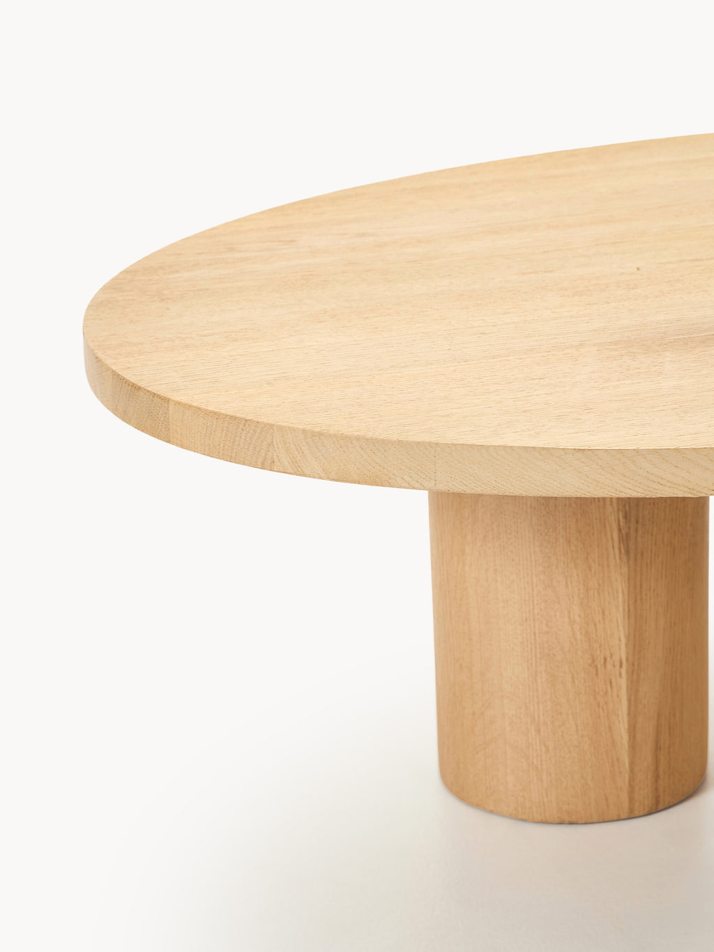 XL Couchtisch Didi aus Eichenholz in organischer Form